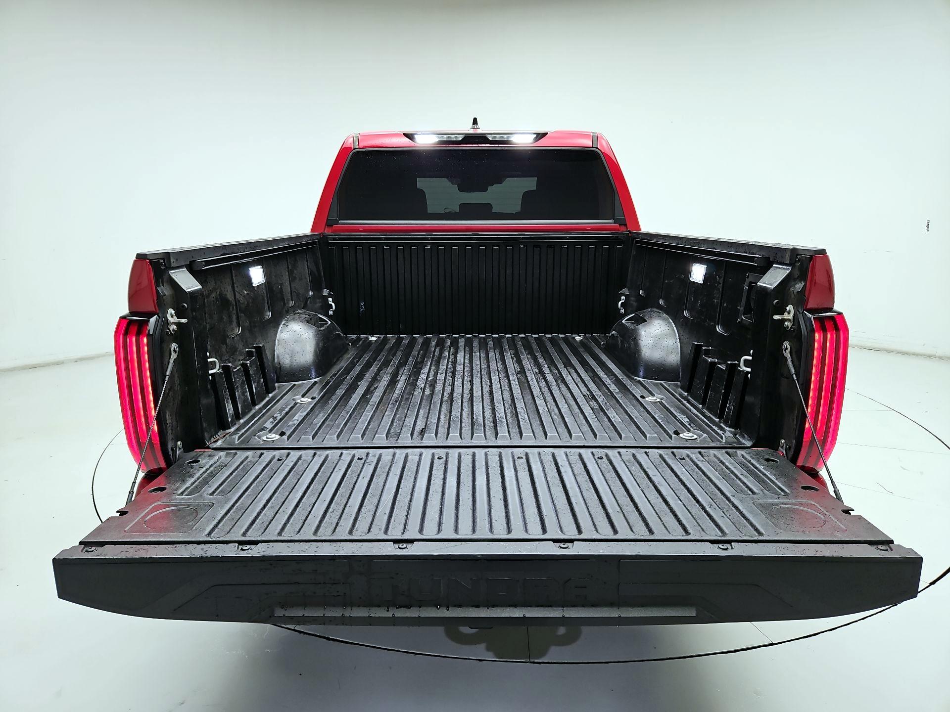 Thumbnail: 2023 Toyota Tundra - 18