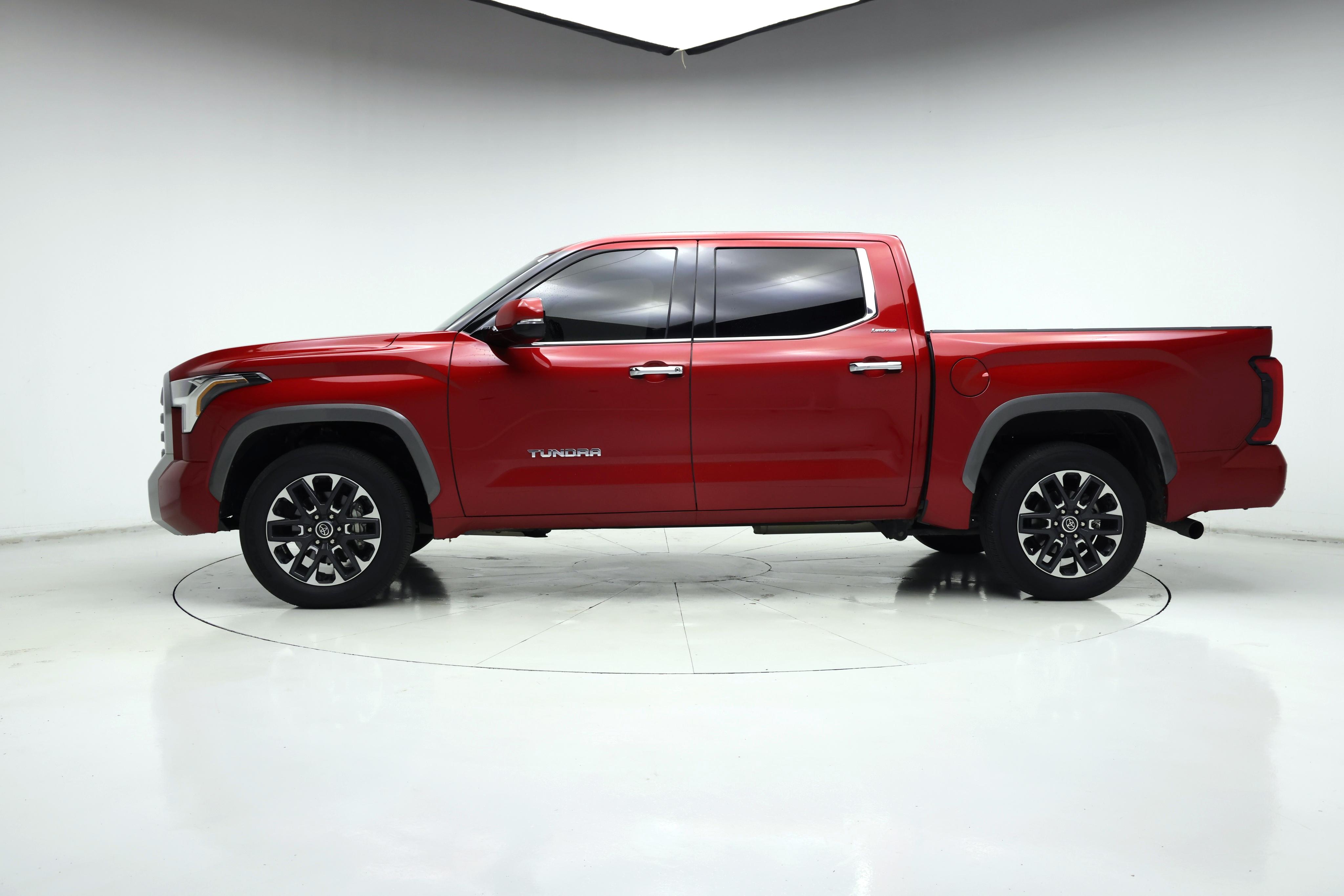 Thumbnail: 2023 Toyota Tundra - 3