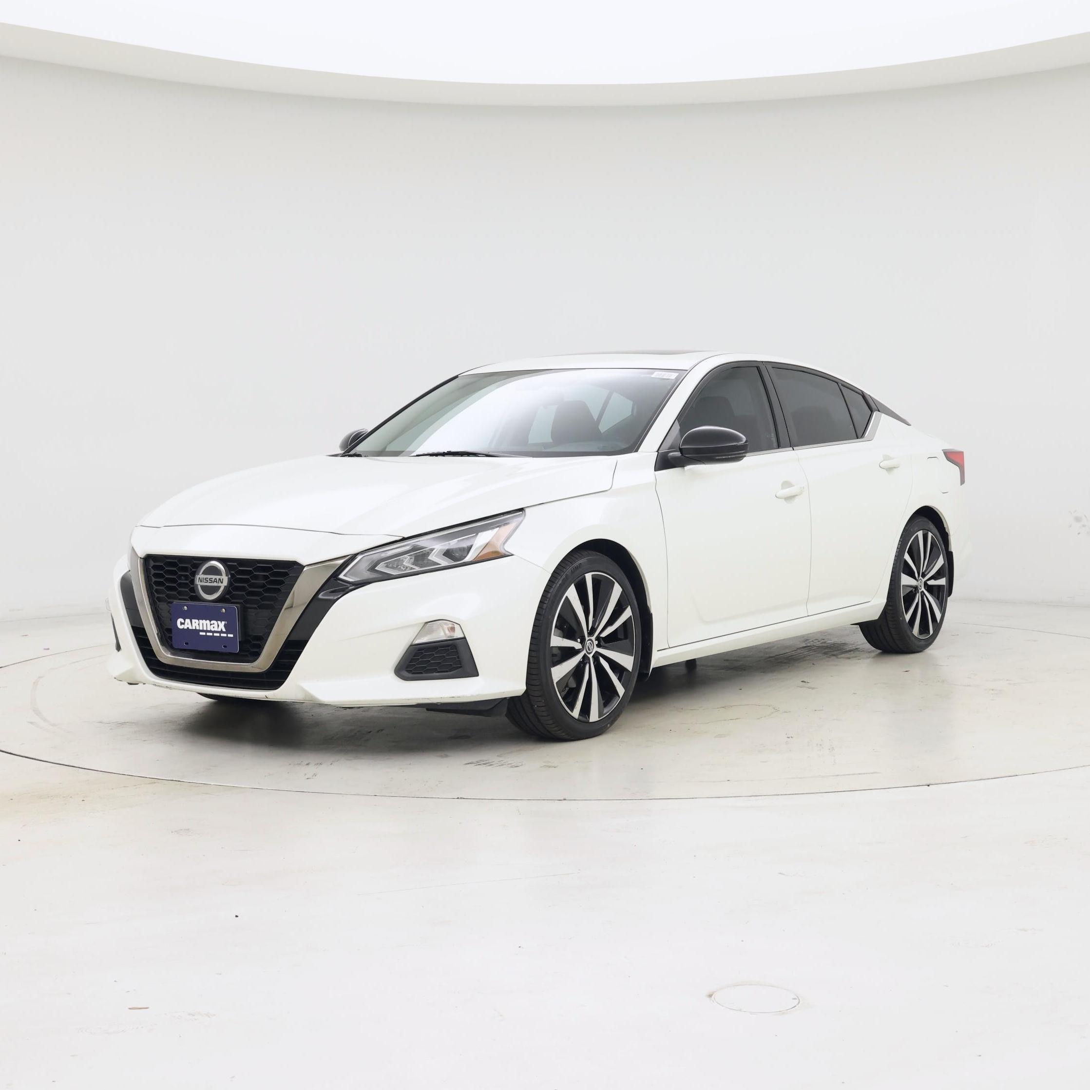 Thumbnail: 2020 Nissan Altima - 4