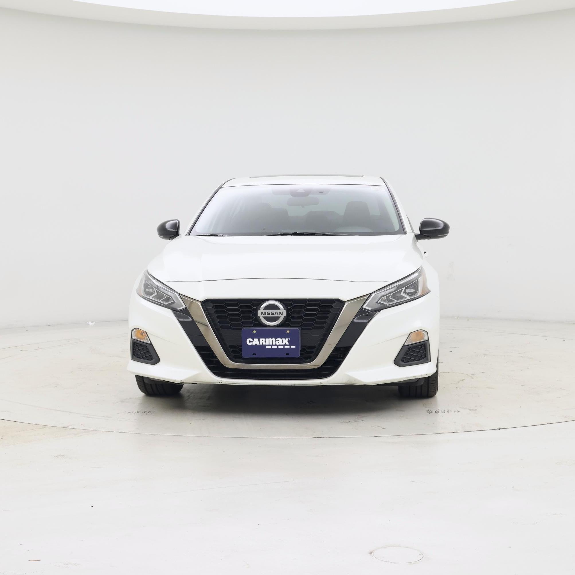 Thumbnail: 2020 Nissan Altima - 5