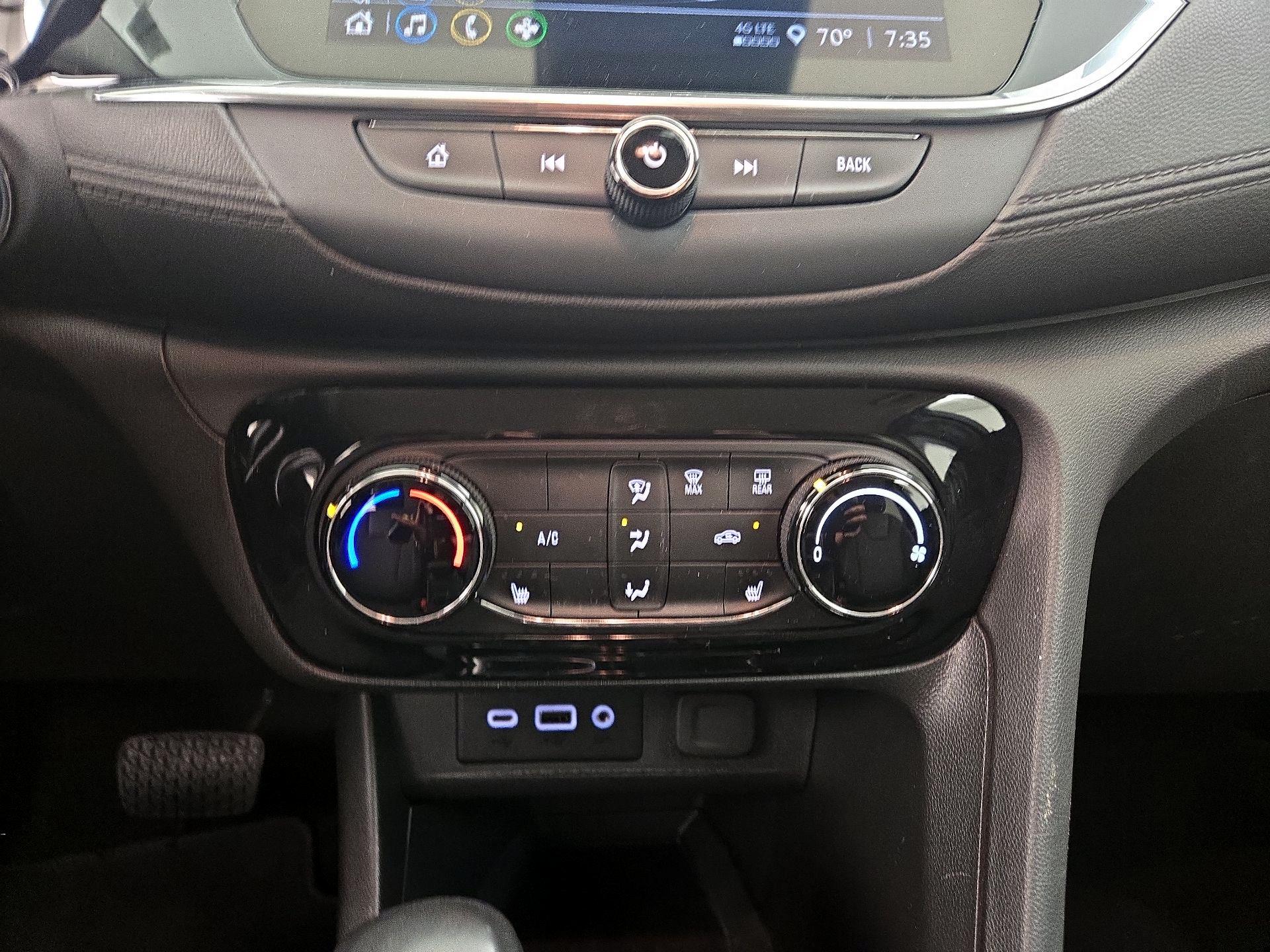 Thumbnail: 2023 Buick Encore GX - 16
