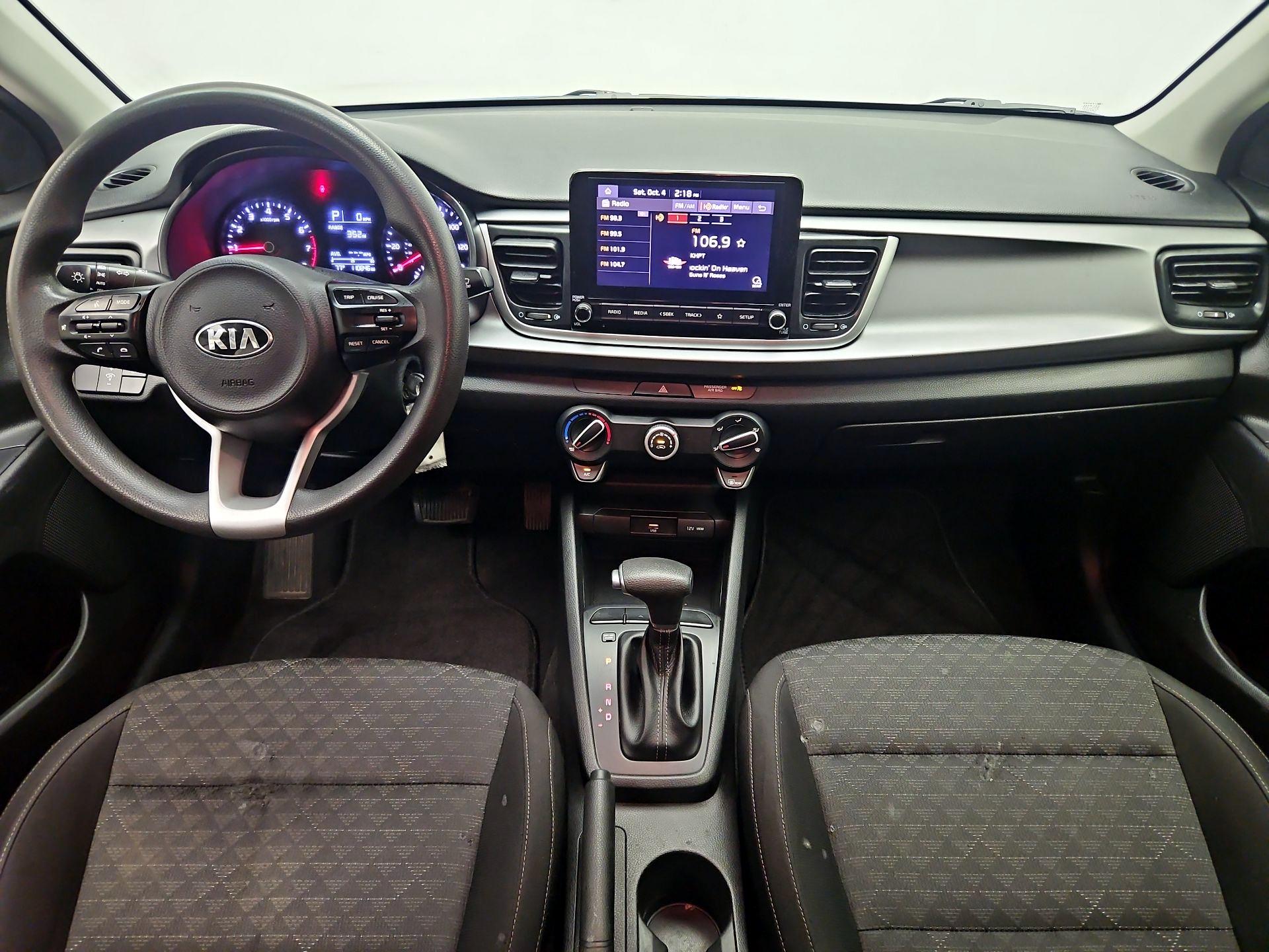 Thumbnail: 2021 Kia Rio - 9