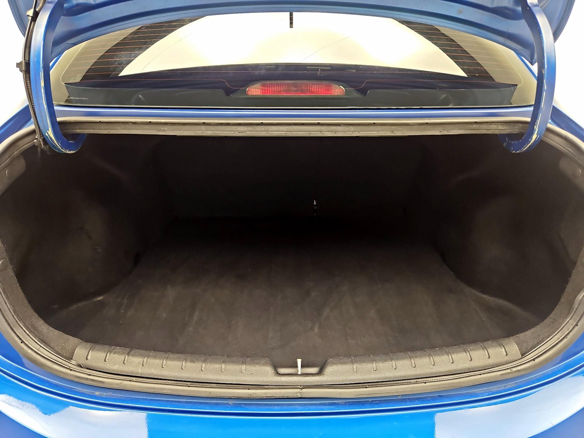 Thumbnail: 2021 Kia Rio - 20