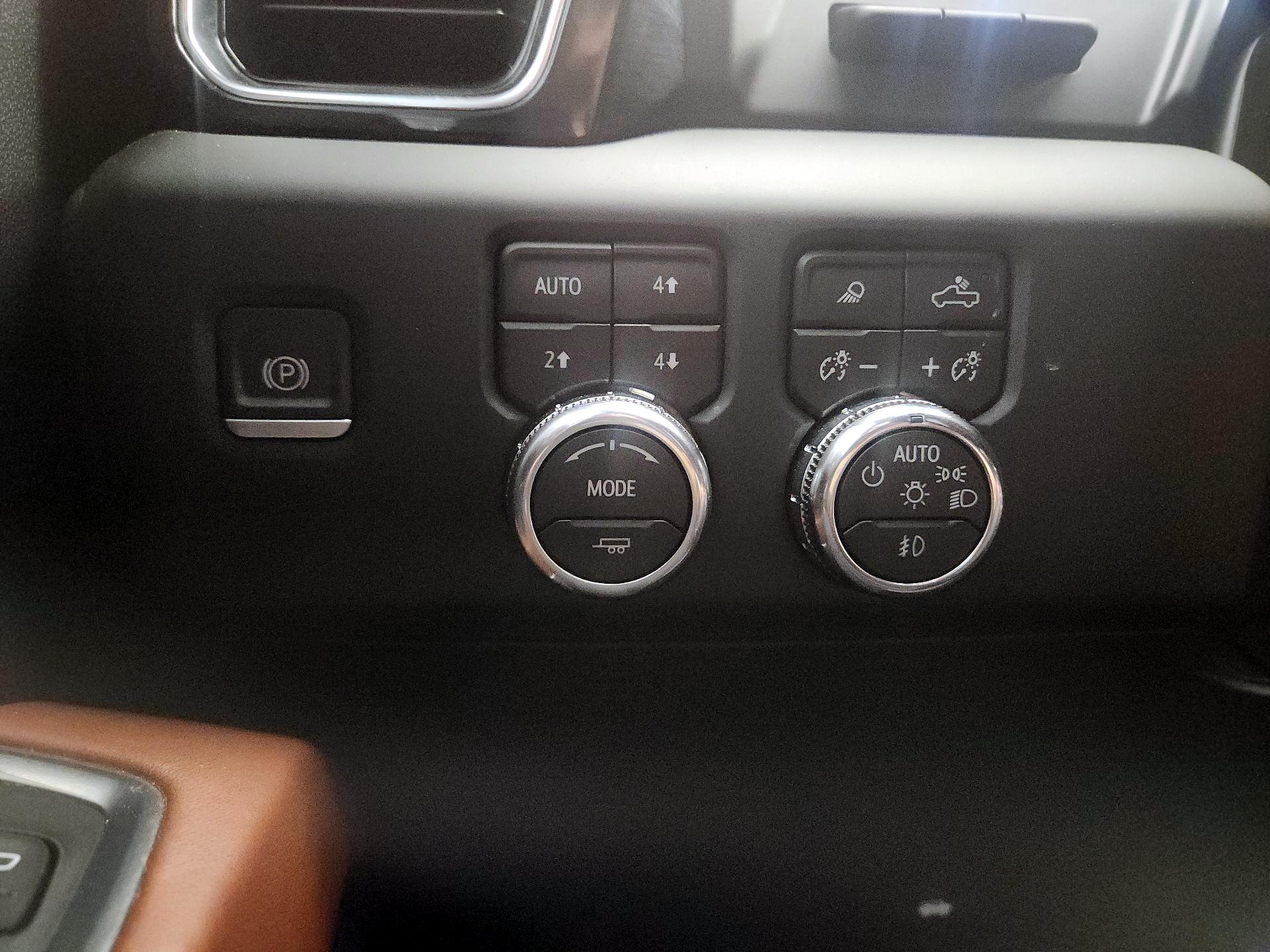 Thumbnail: 2024 GMC Sierra 1500 - 13