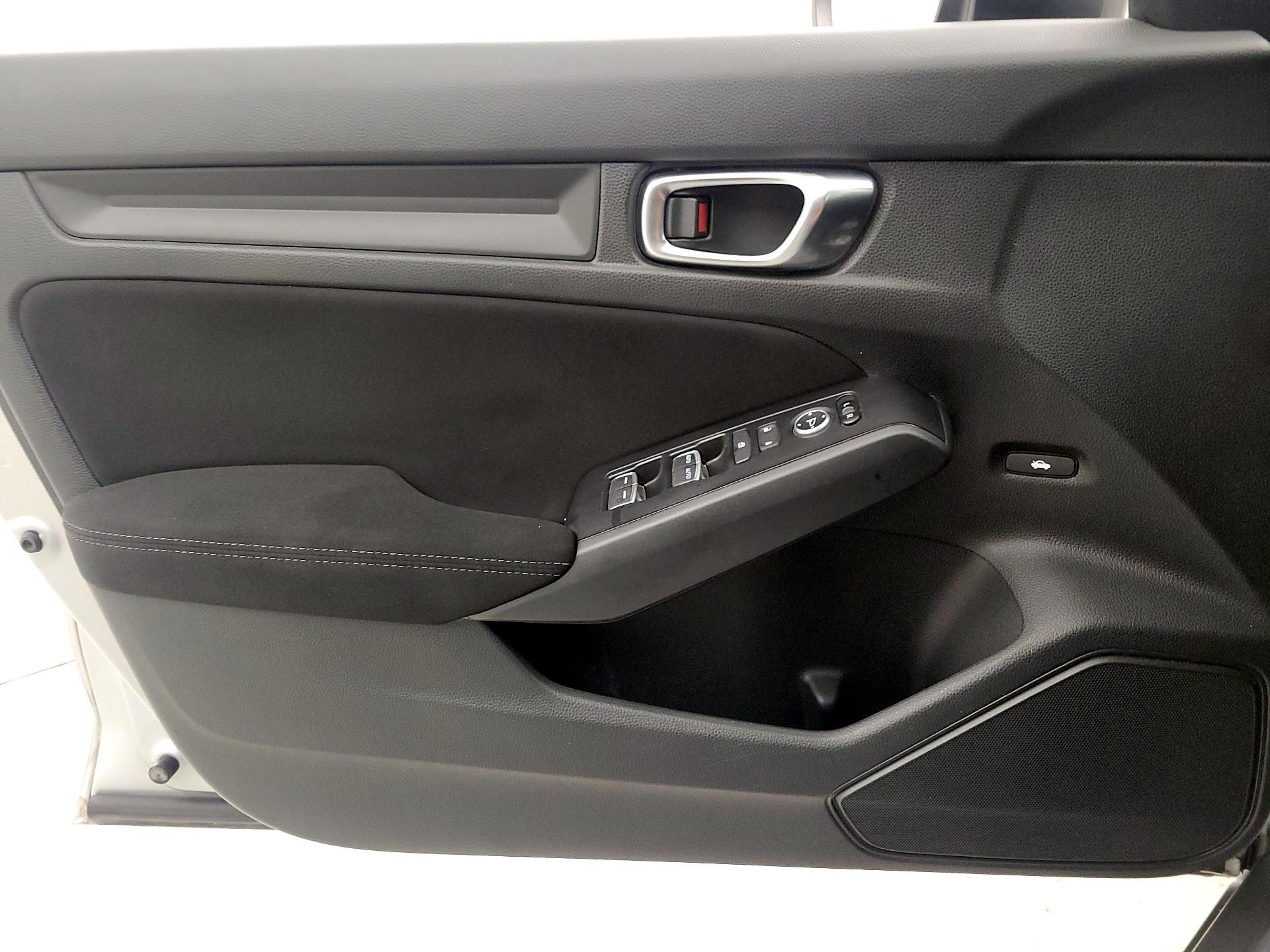 Thumbnail: 2023 Honda Civic - 12