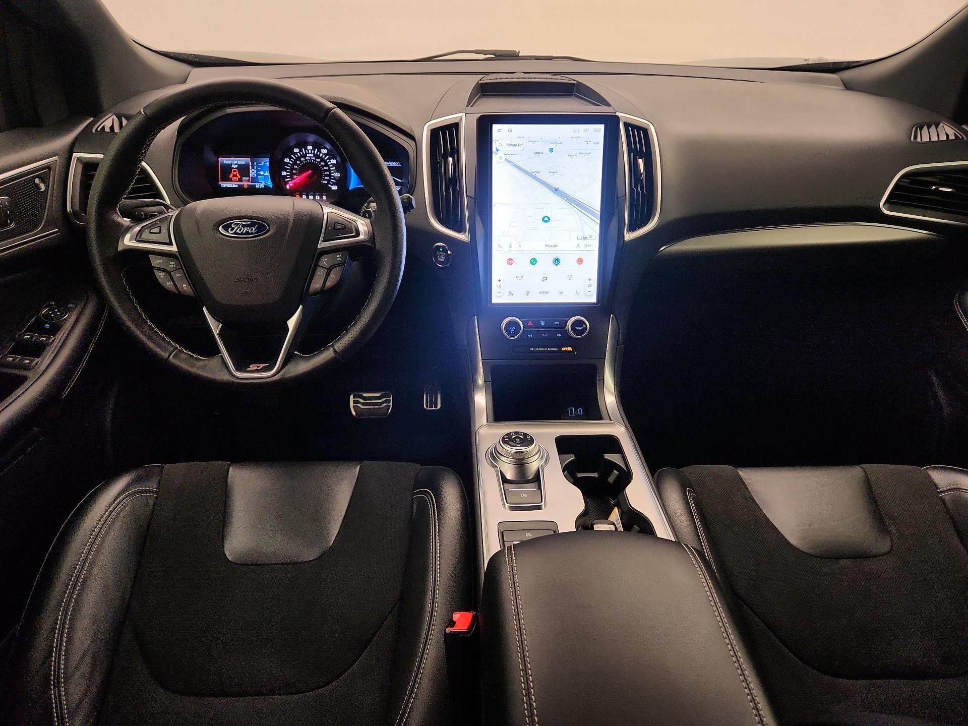 Thumbnail: 2022 Ford Edge - 9