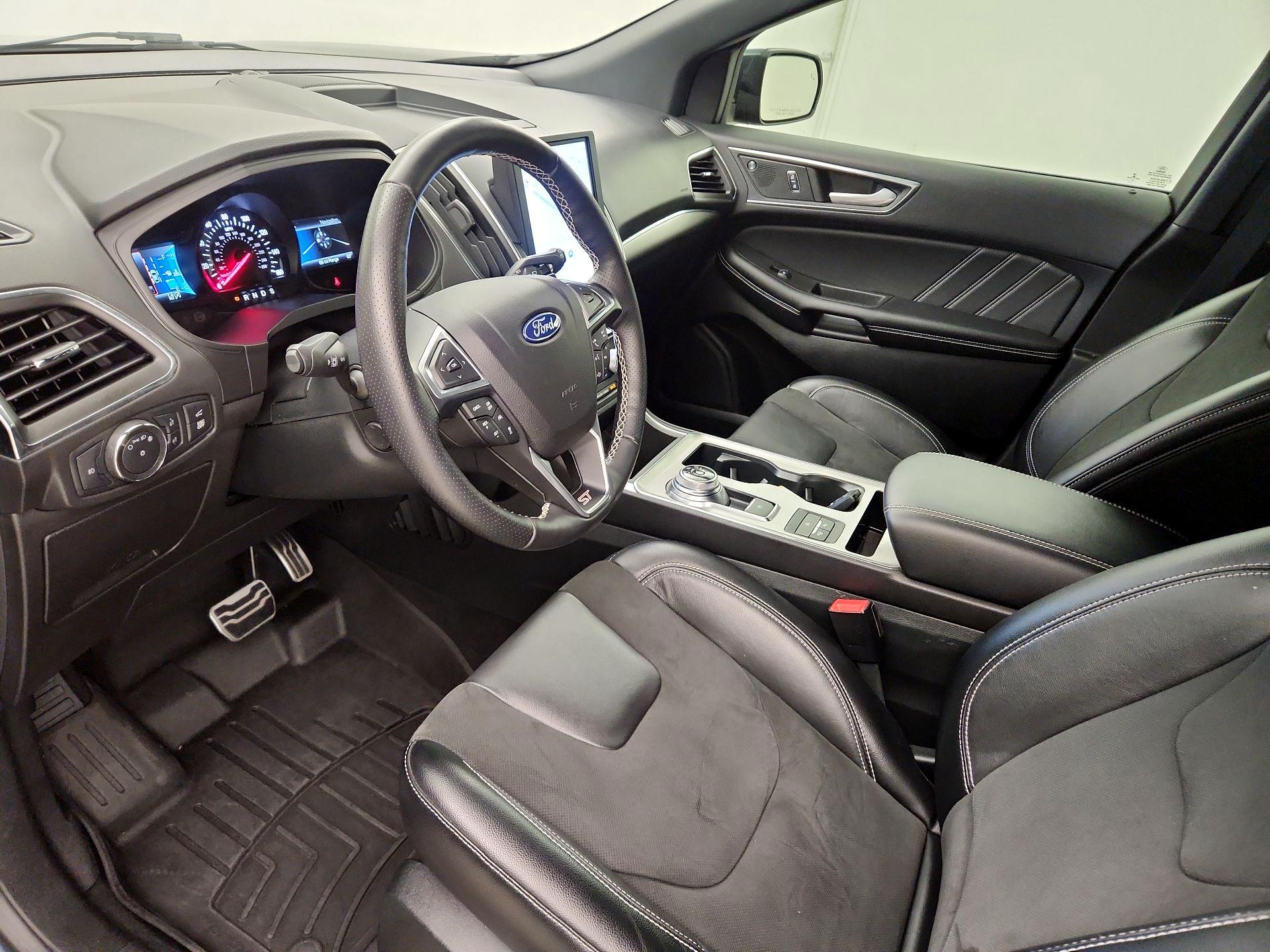 Thumbnail: 2022 Ford Edge - 11