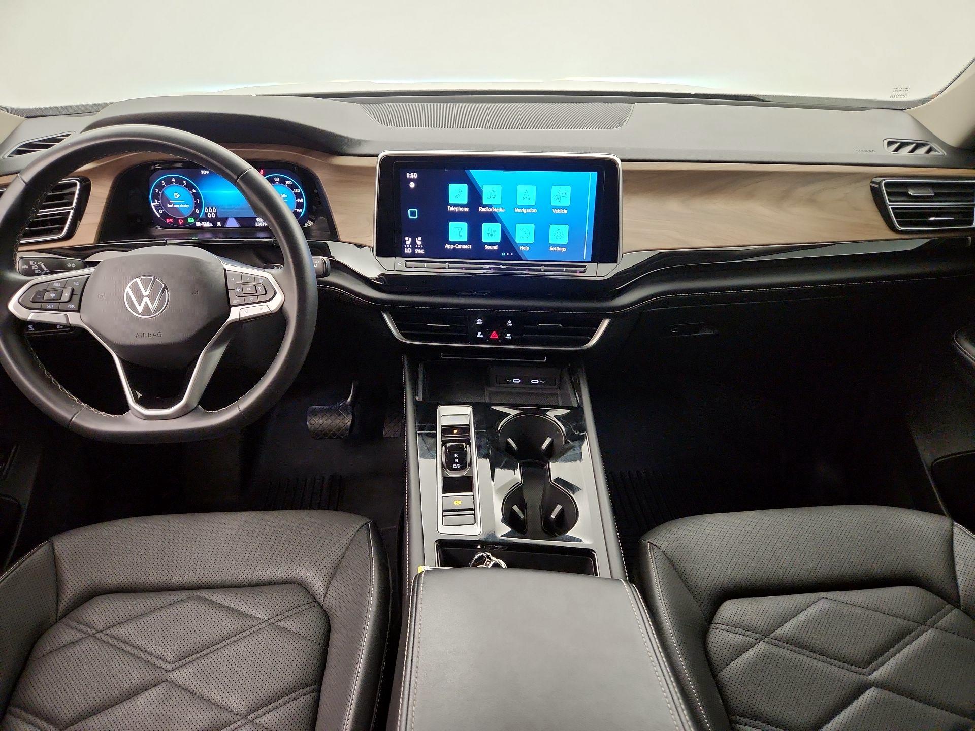 Thumbnail: 2024 Volkswagen Atlas - 9