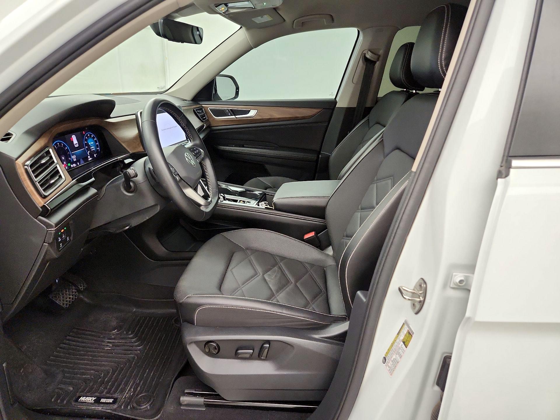 Thumbnail: 2024 Volkswagen Atlas - 11