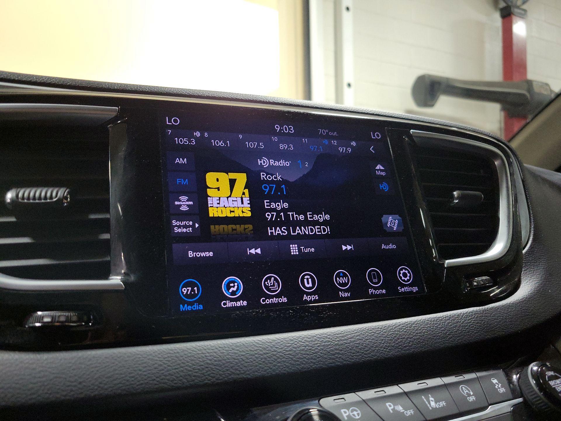 Thumbnail: 2019 Chrysler Pacifica - 15