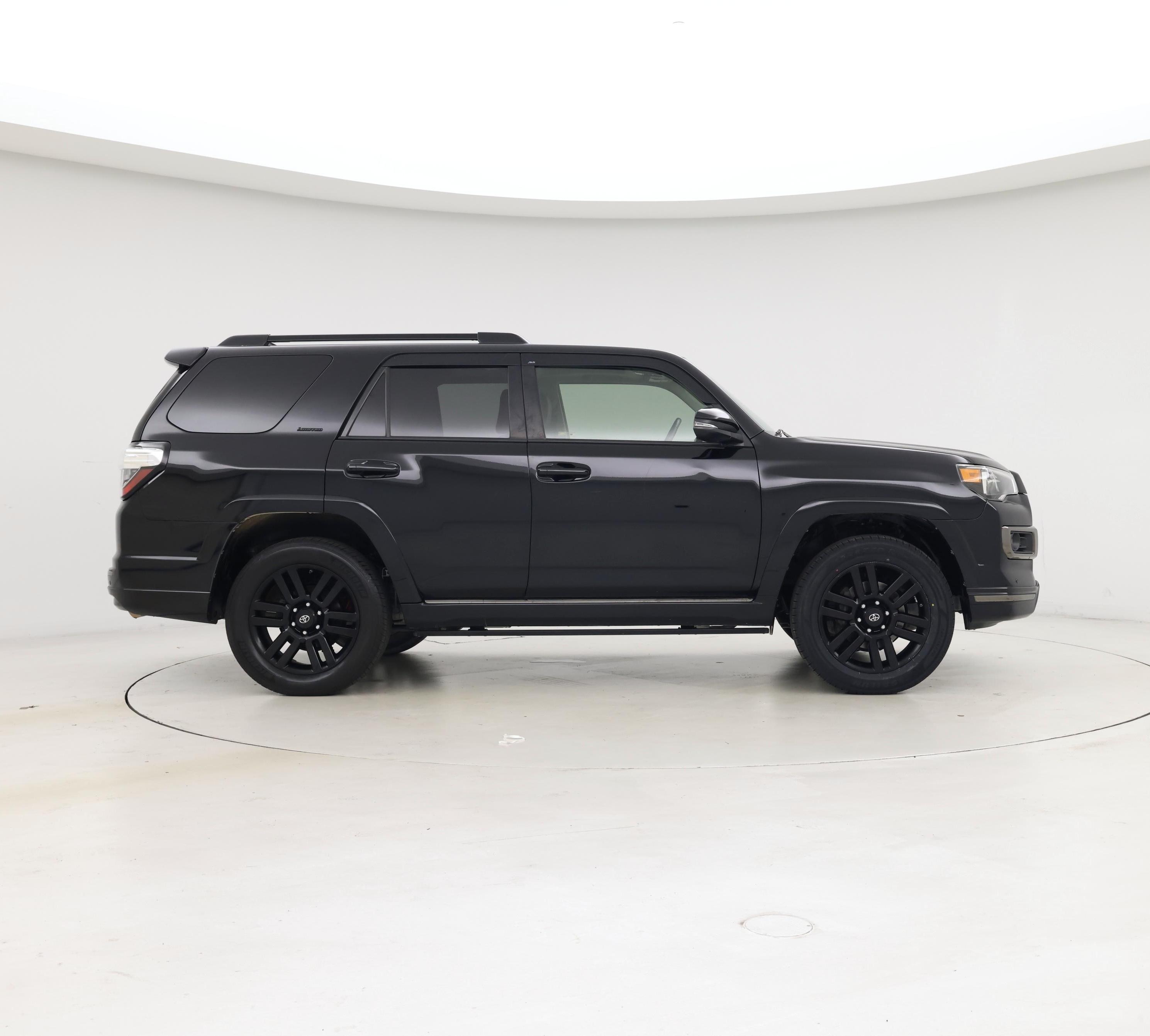 Thumbnail: 2019 Toyota 4Runner - 7