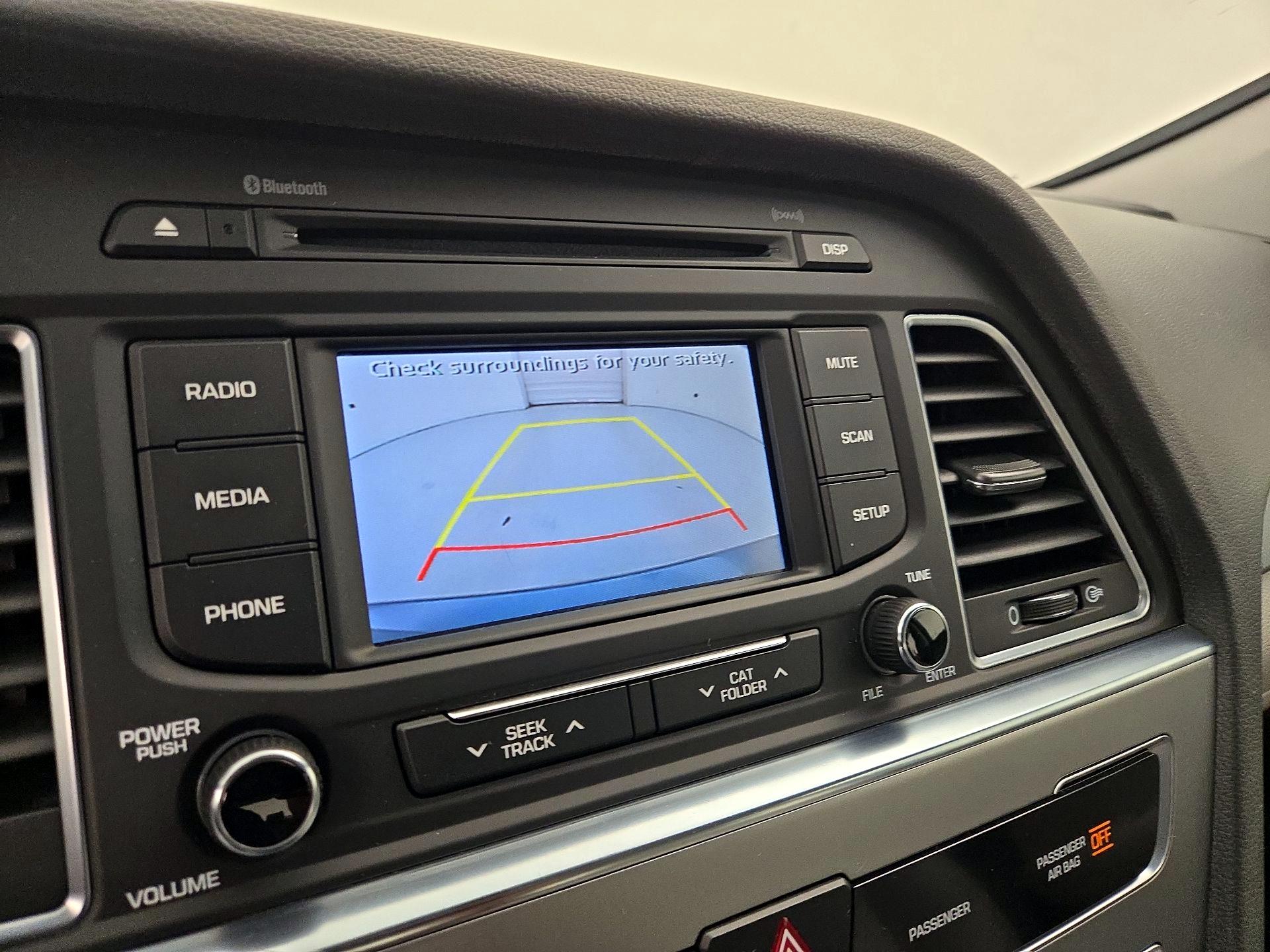 Thumbnail: 2016 Hyundai Sonata - 14