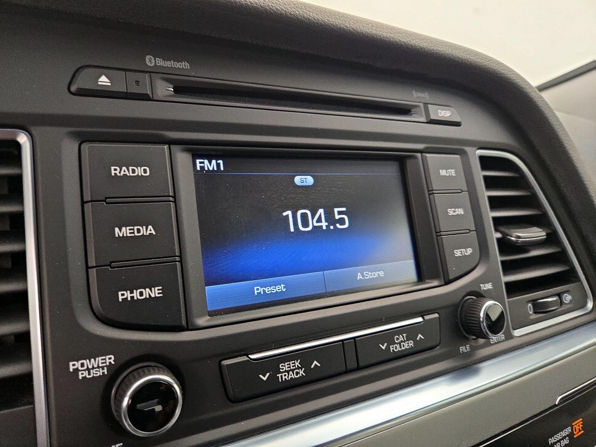 Thumbnail: 2016 Hyundai Sonata - 15