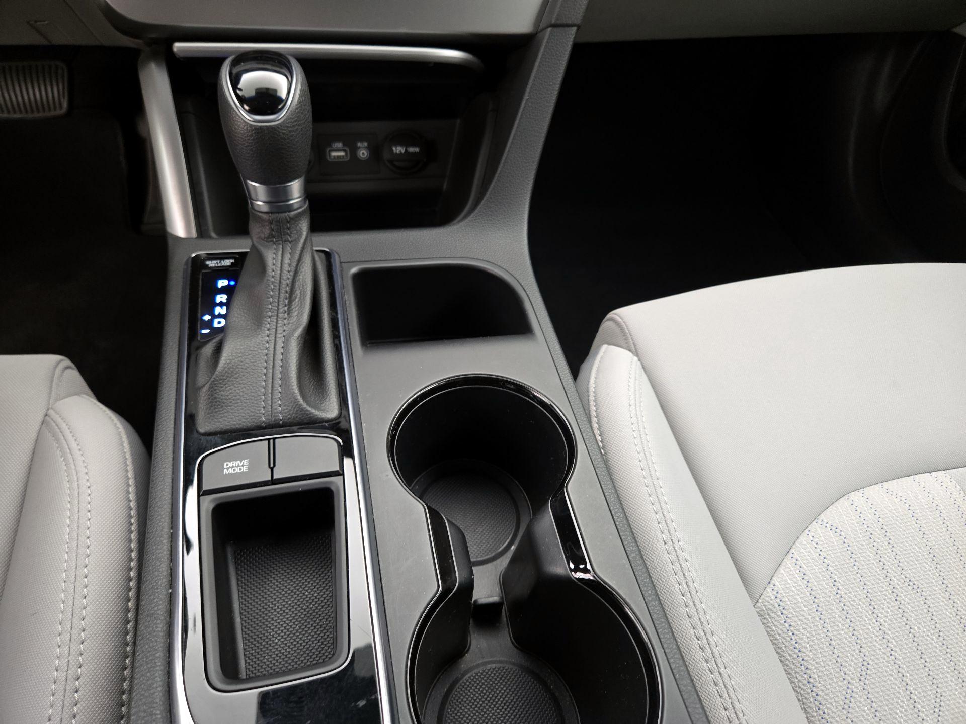 Thumbnail: 2016 Hyundai Sonata - 17