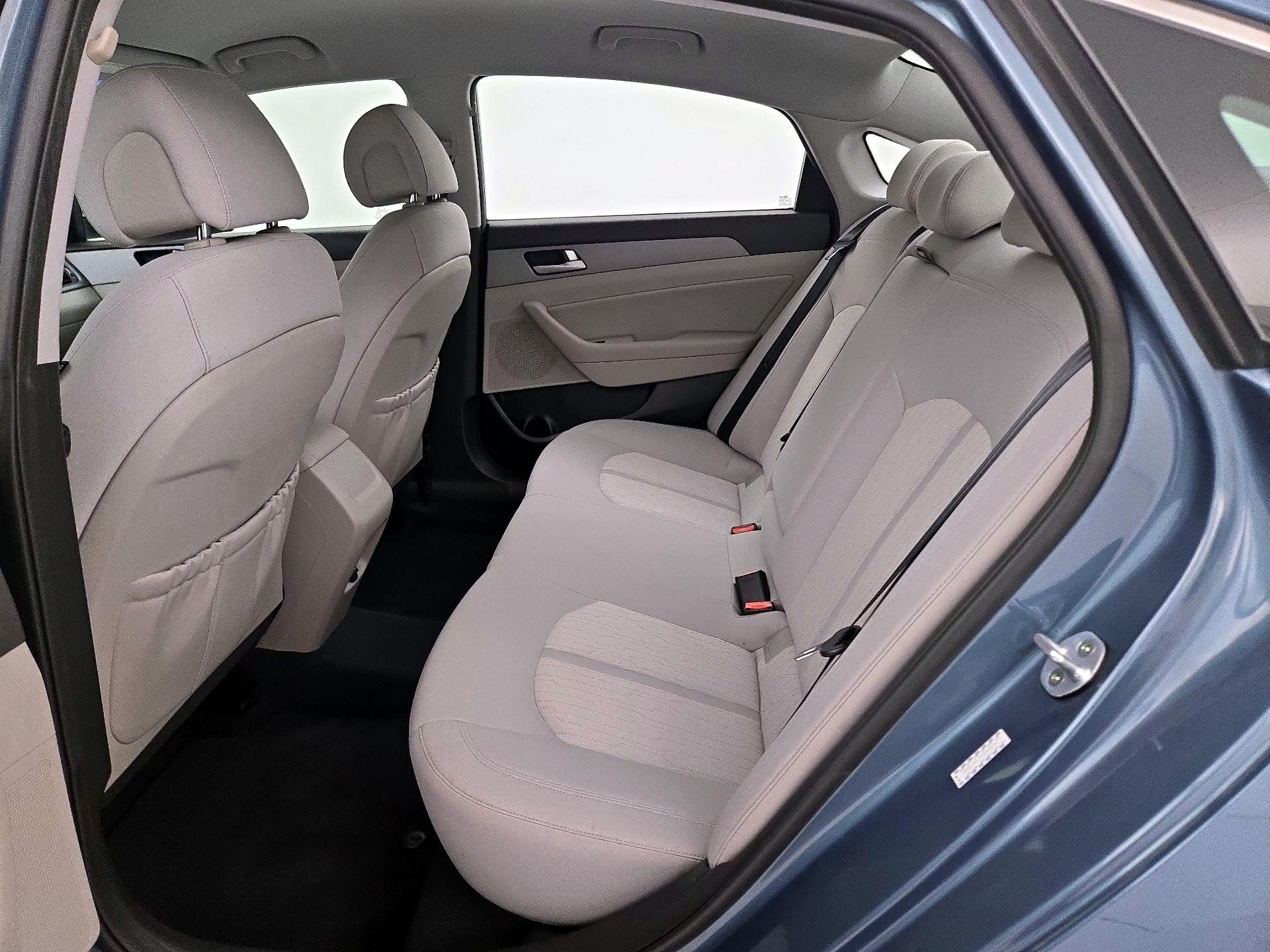 Thumbnail: 2016 Hyundai Sonata - 19