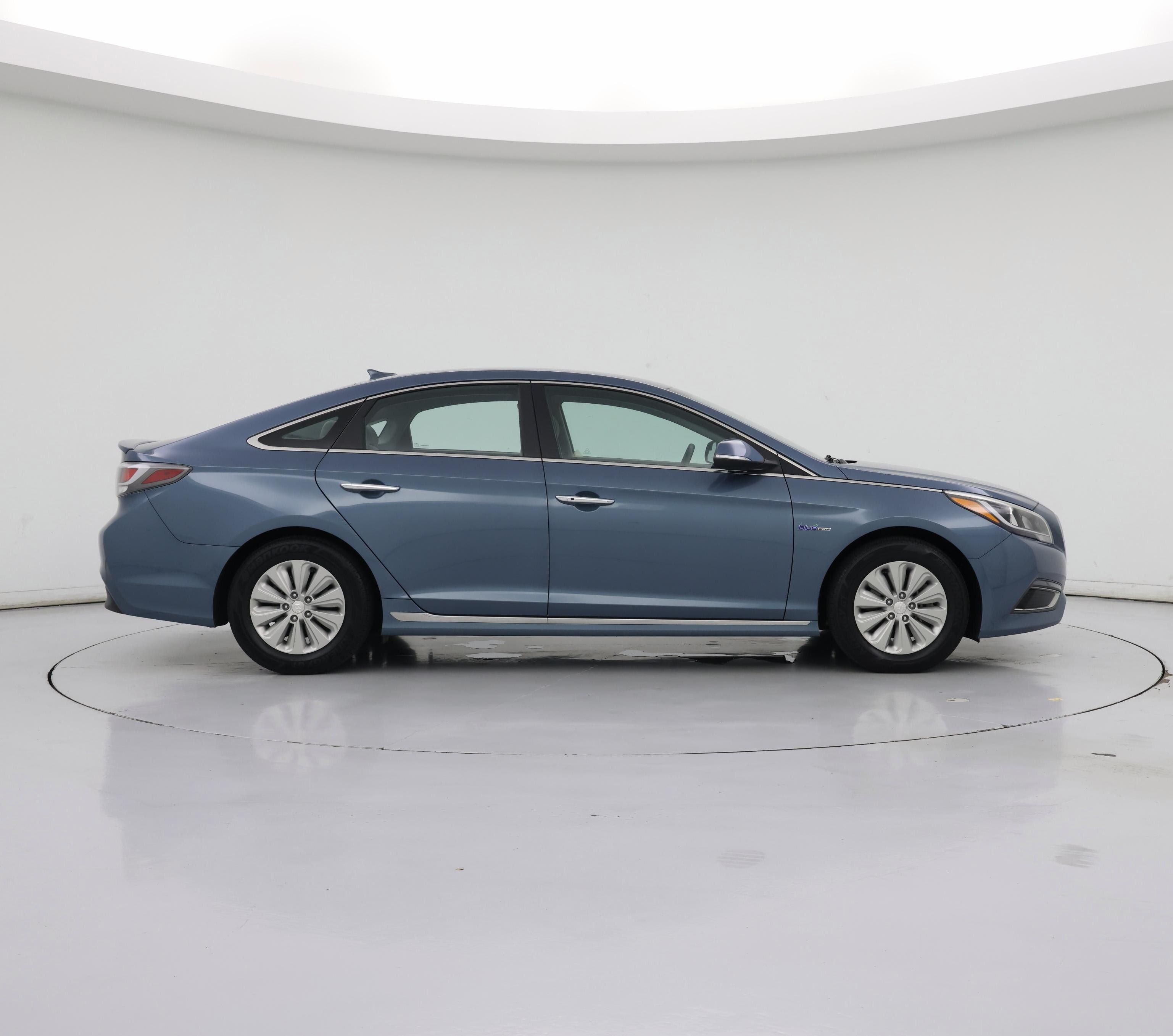 Thumbnail: 2016 Hyundai Sonata - 7