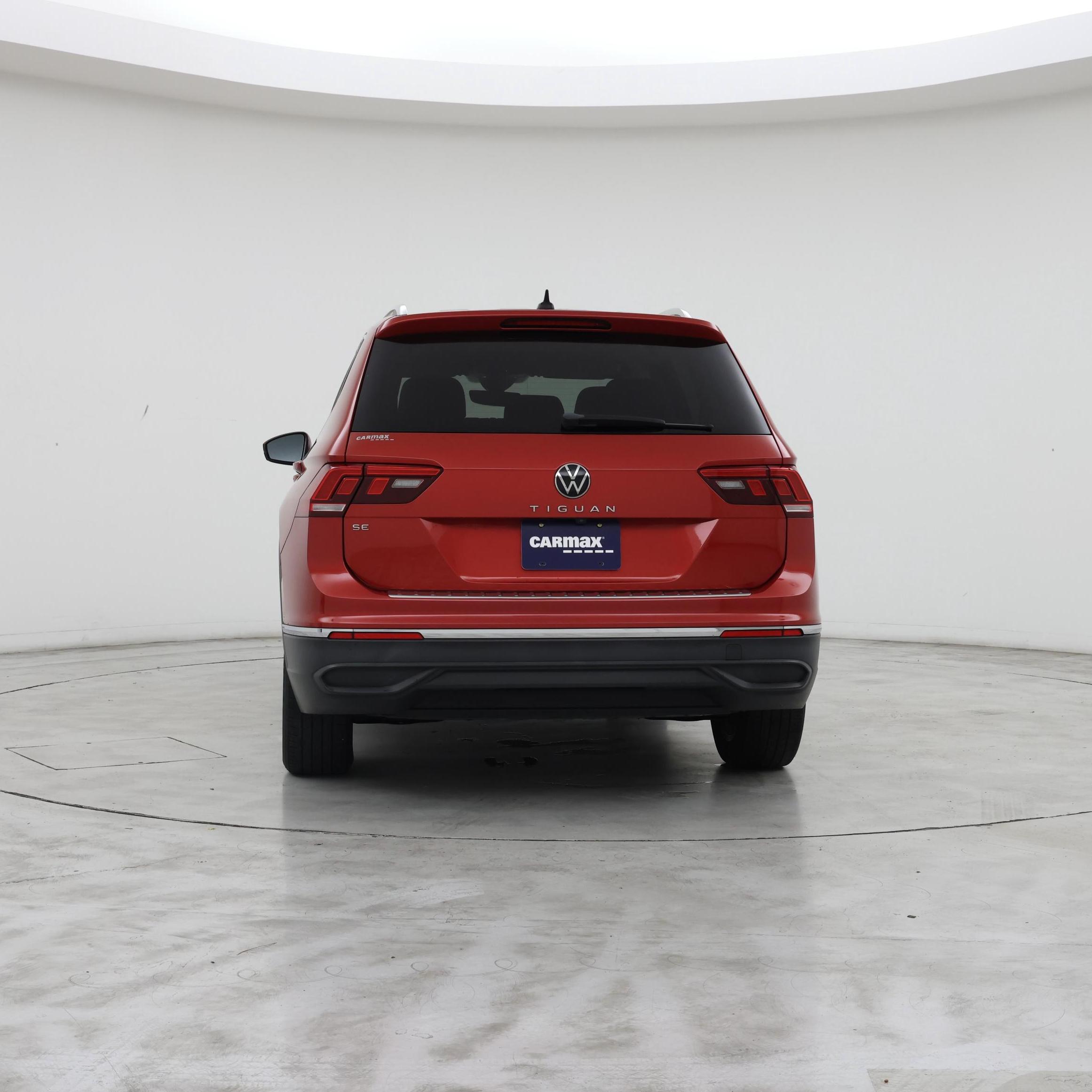 Thumbnail: 2022 Volkswagen Tiguan - 6