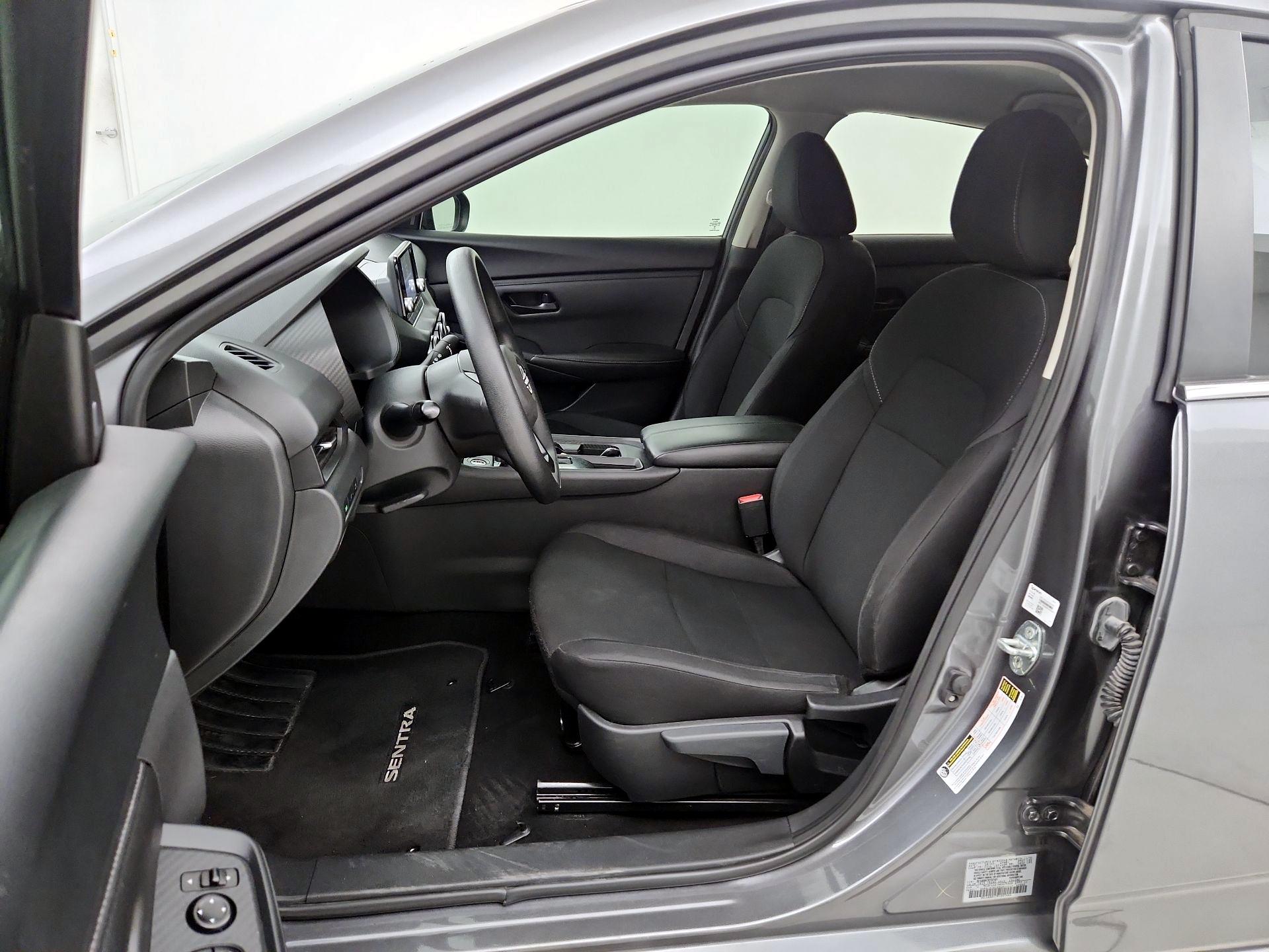 Thumbnail: 2024 Nissan Sentra - 9