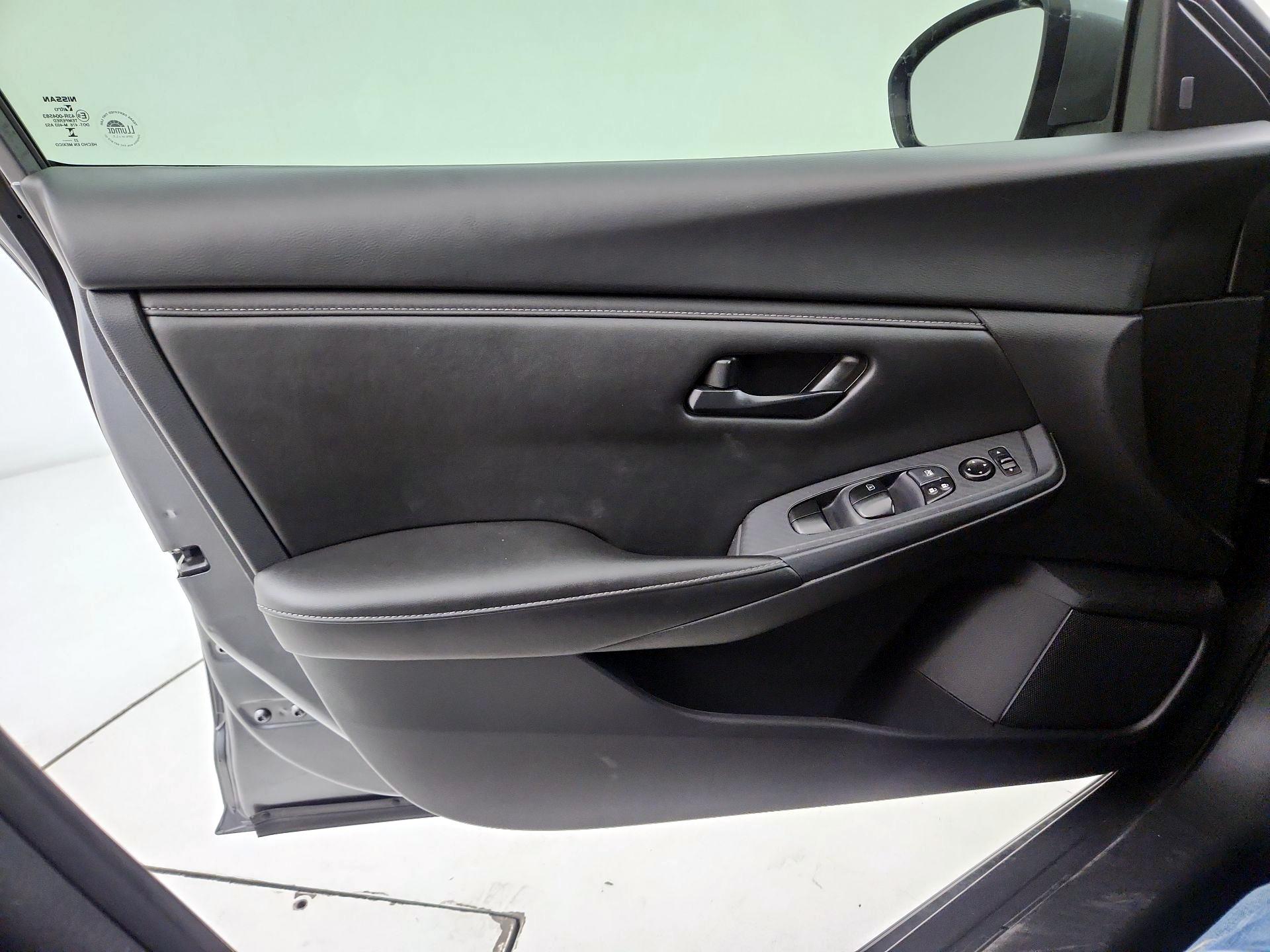 Thumbnail: 2024 Nissan Sentra - 10