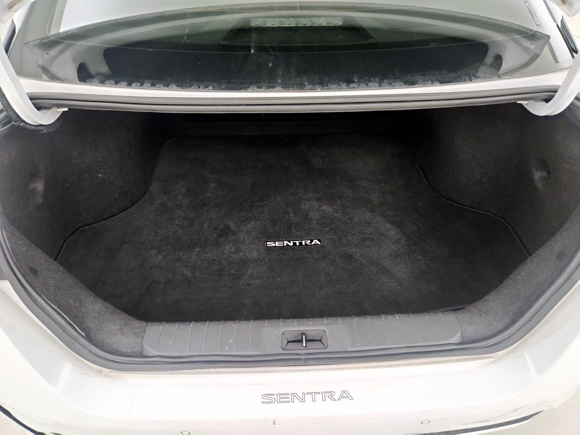 Thumbnail: 2024 Nissan Sentra - 20