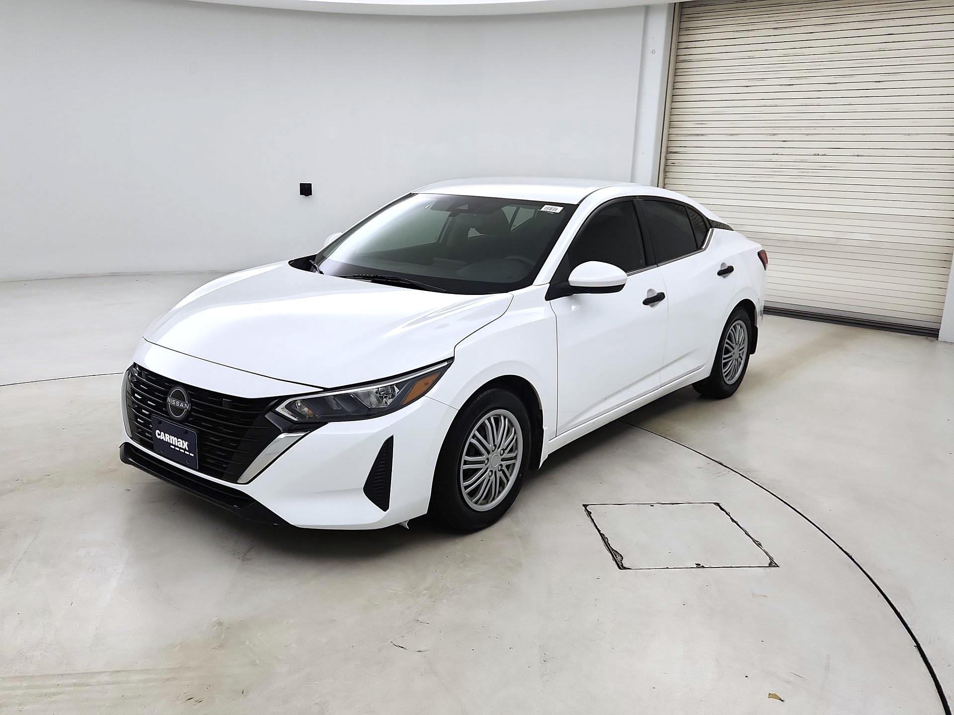 Thumbnail: 2024 Nissan Sentra - 3