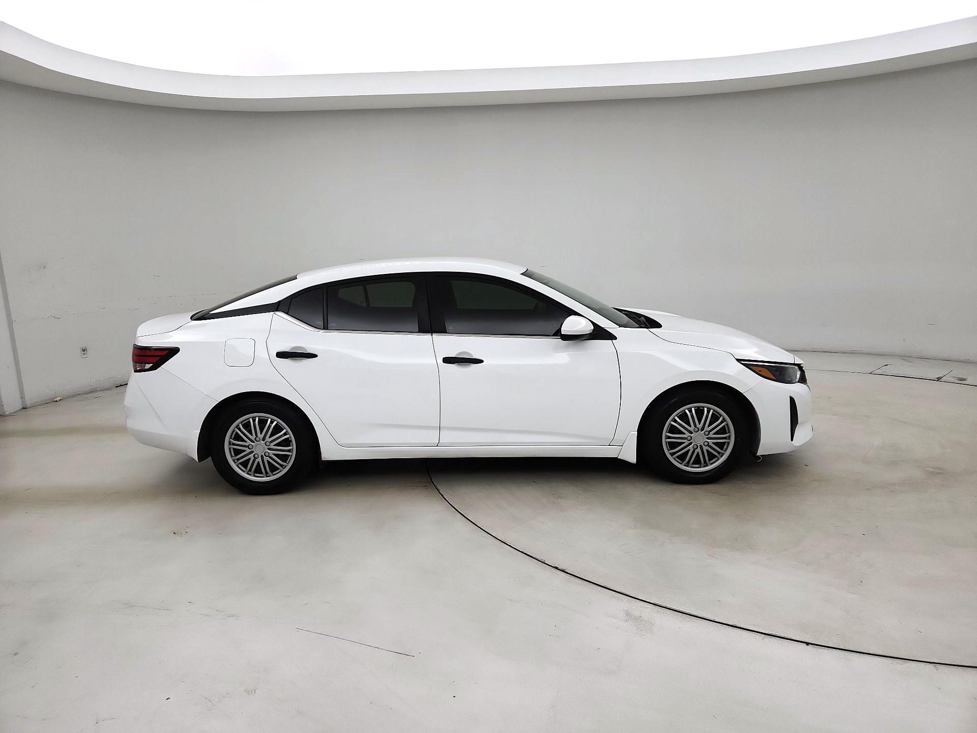 Thumbnail: 2024 Nissan Sentra - 4