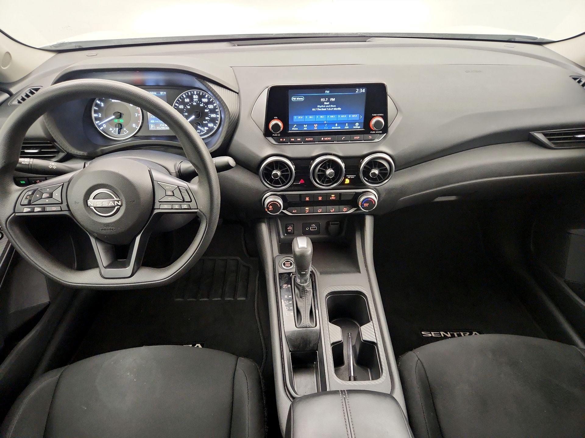 Thumbnail: 2024 Nissan Sentra - 9