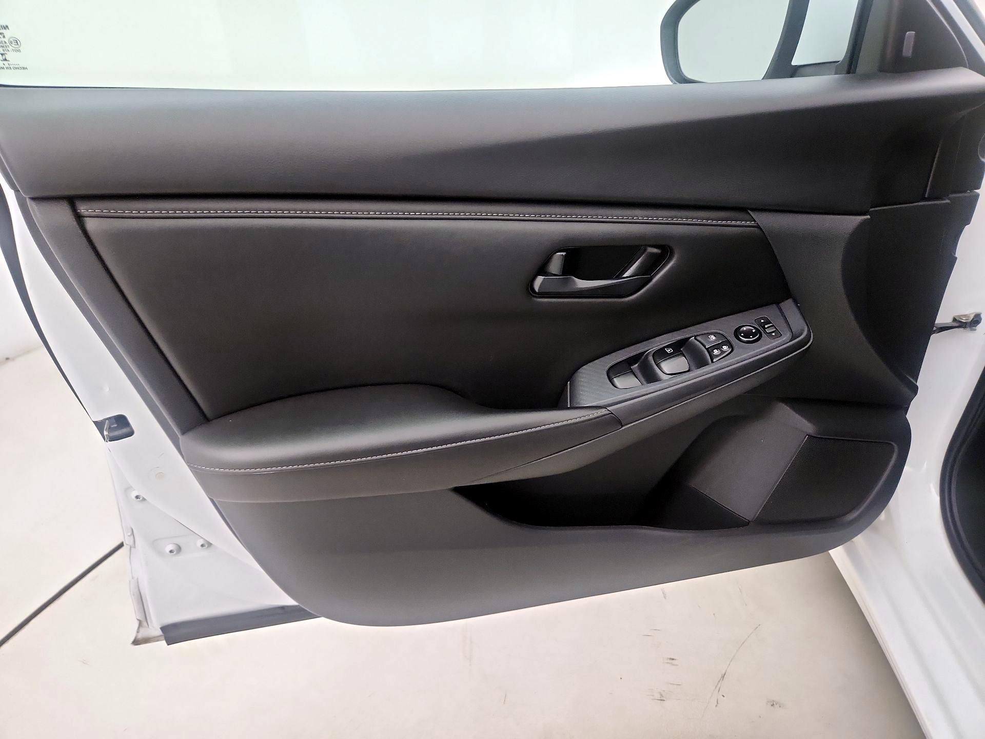 Thumbnail: 2024 Nissan Sentra - 12