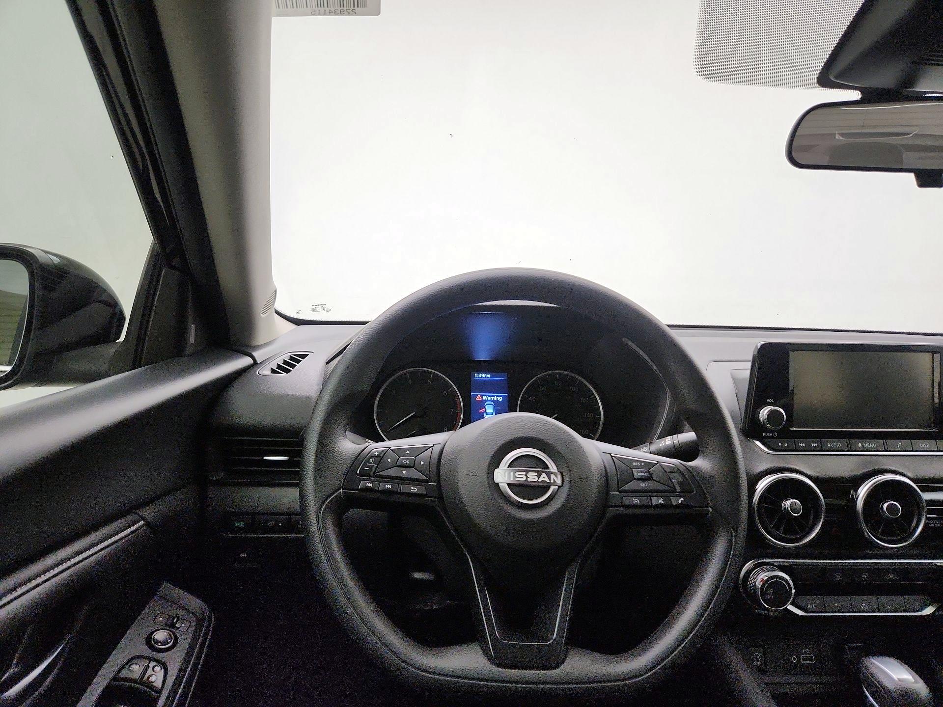 Thumbnail: 2024 Nissan Sentra - 10
