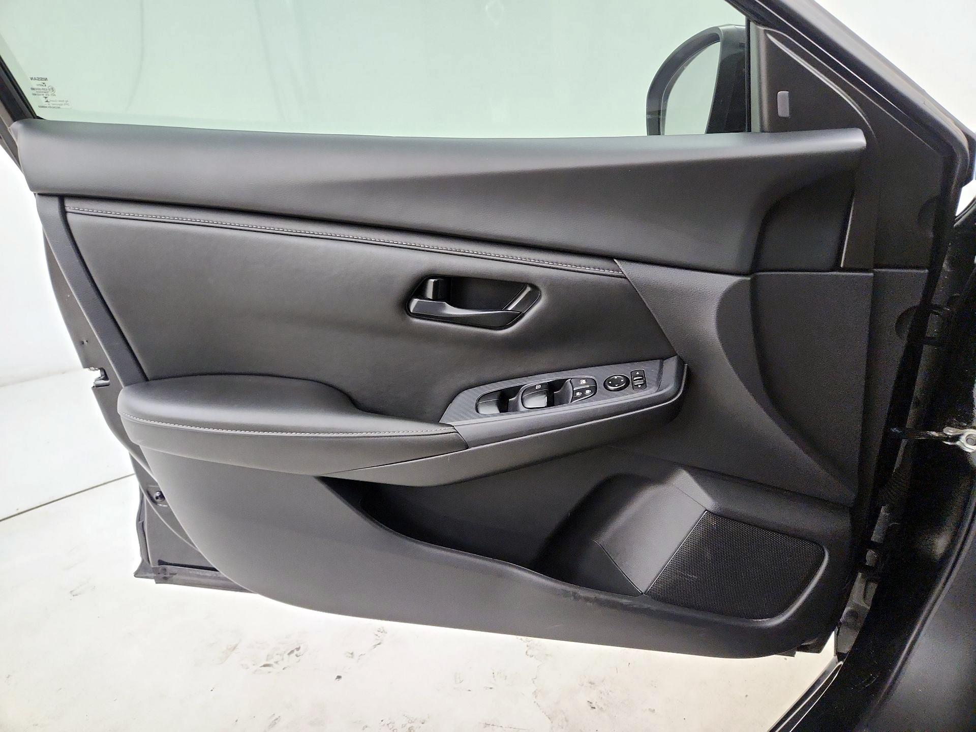 Thumbnail: 2024 Nissan Sentra - 12
