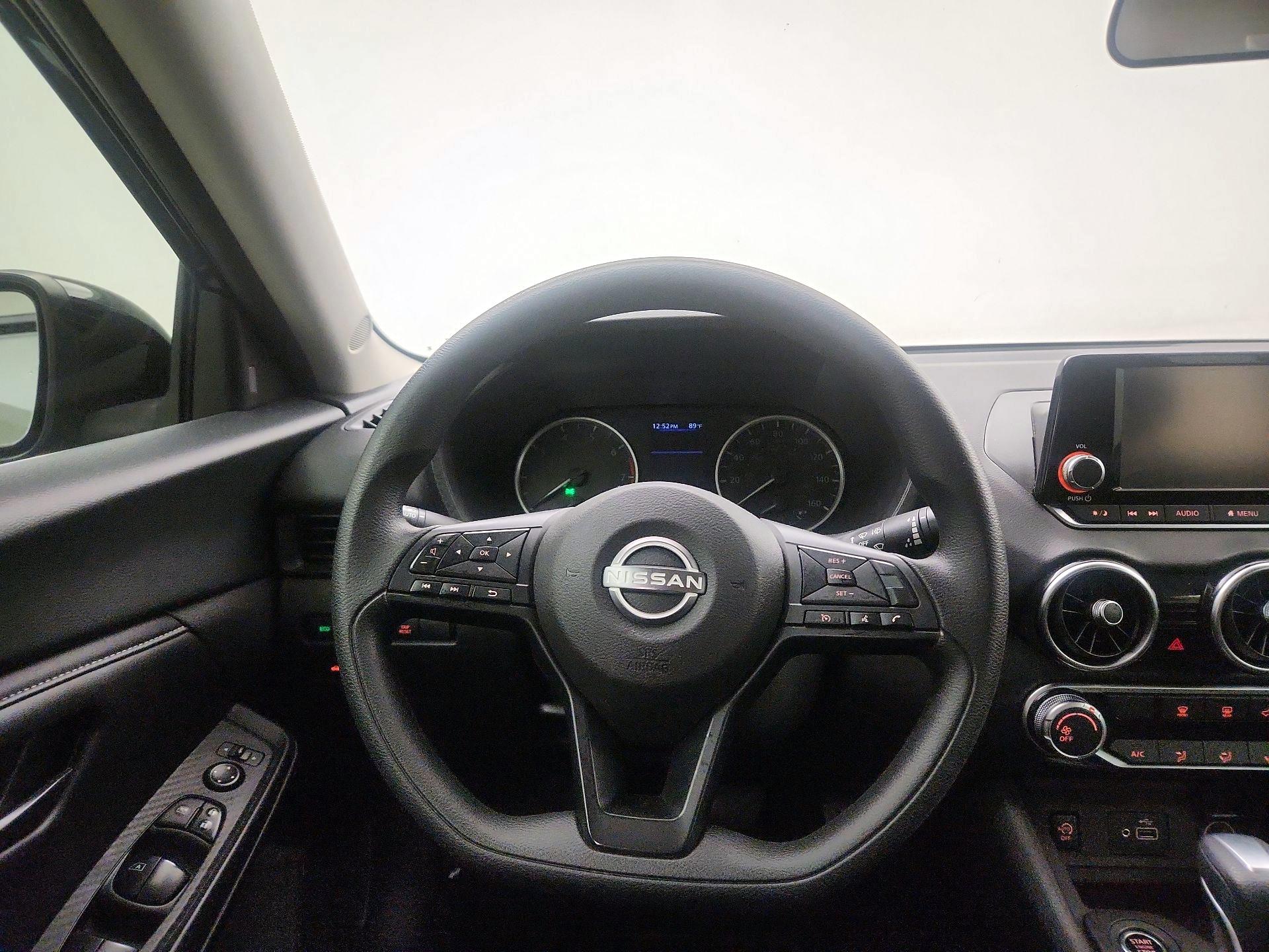 Thumbnail: 2024 Nissan Sentra - 10