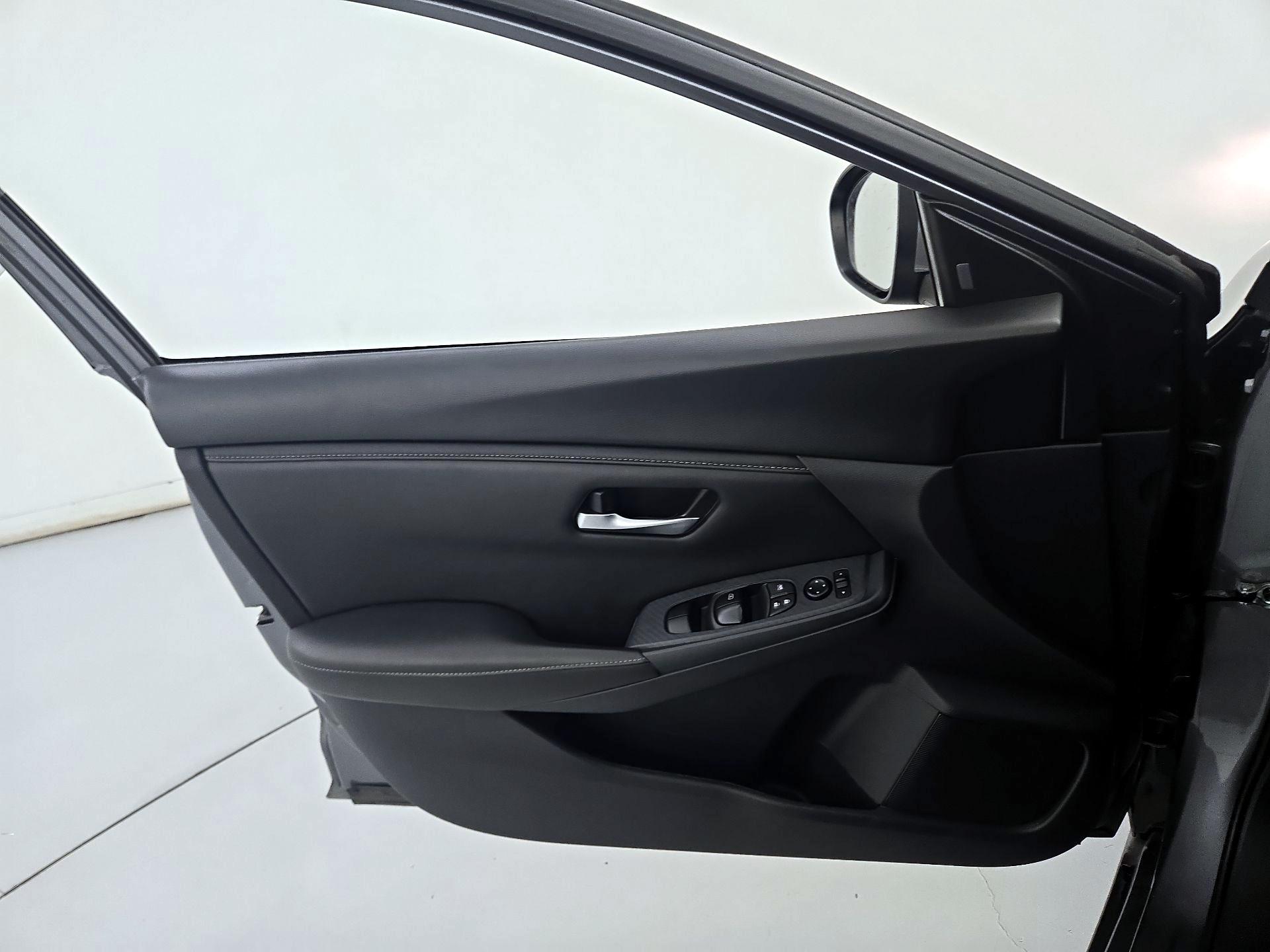 Thumbnail: 2024 Nissan Sentra - 12