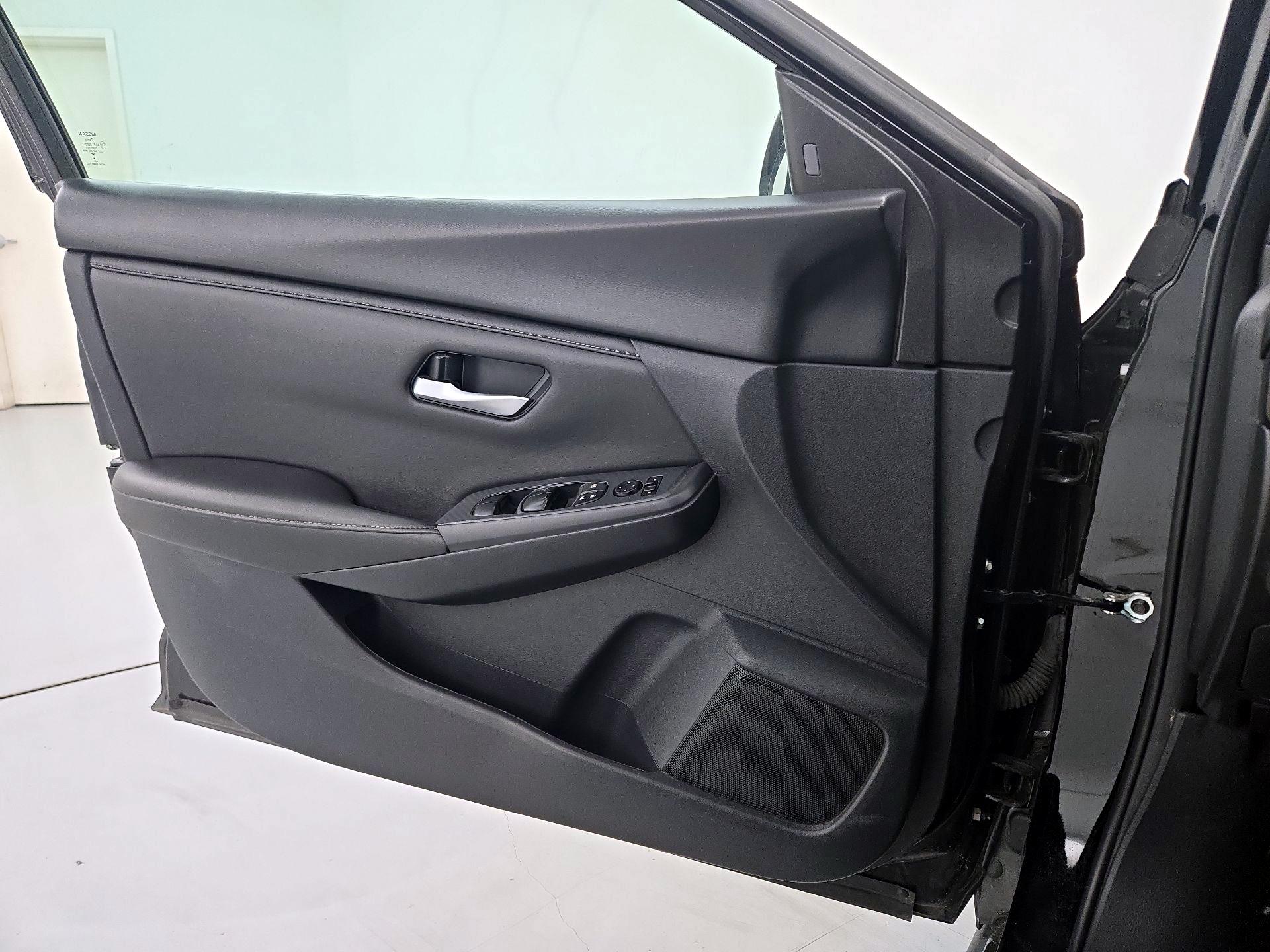 Thumbnail: 2024 Nissan Sentra - 12