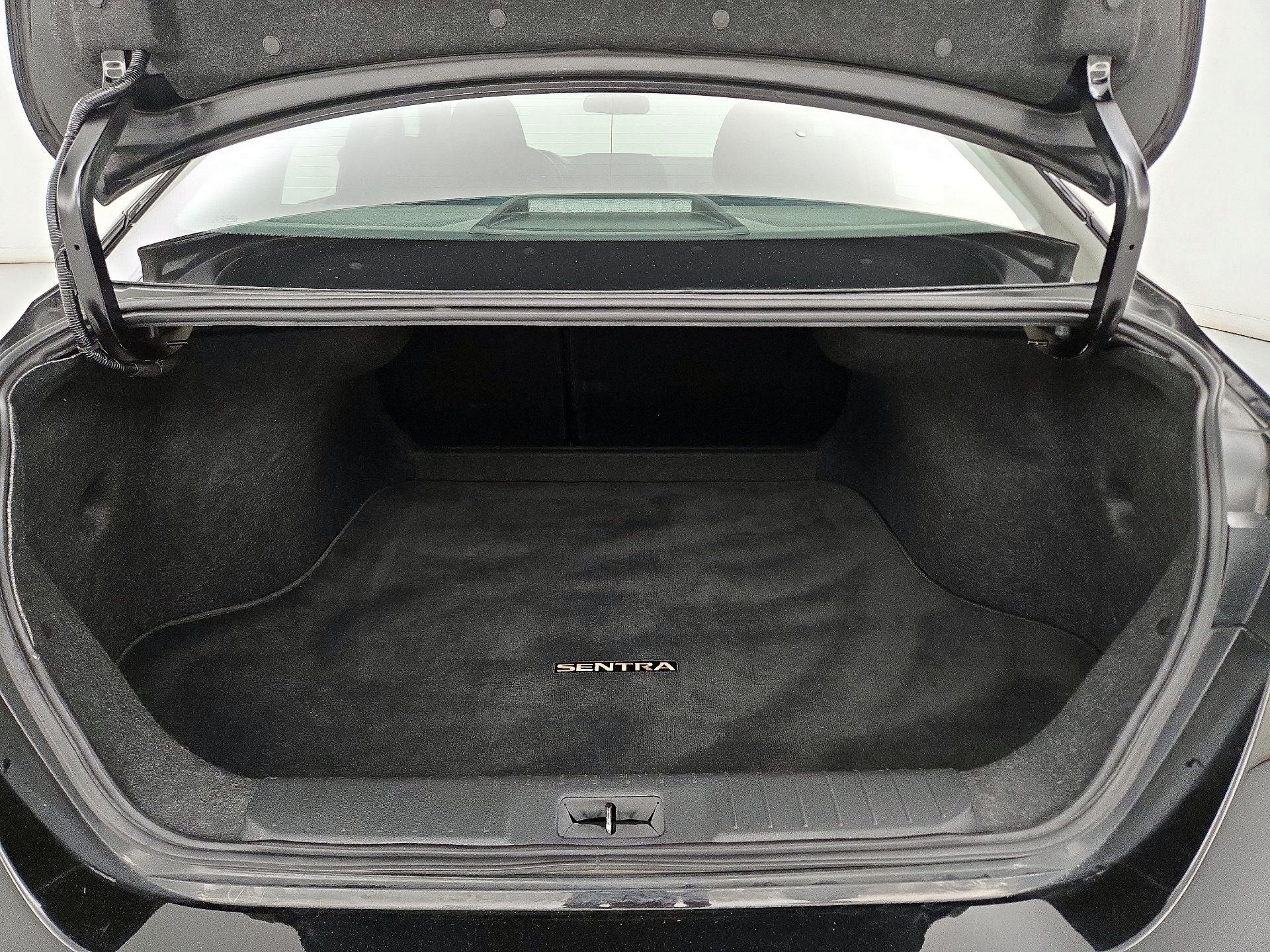 Thumbnail: 2024 Nissan Sentra - 20