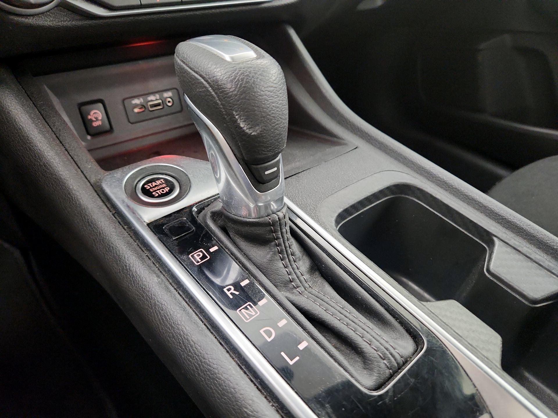 Thumbnail: 2024 Nissan Sentra - 15