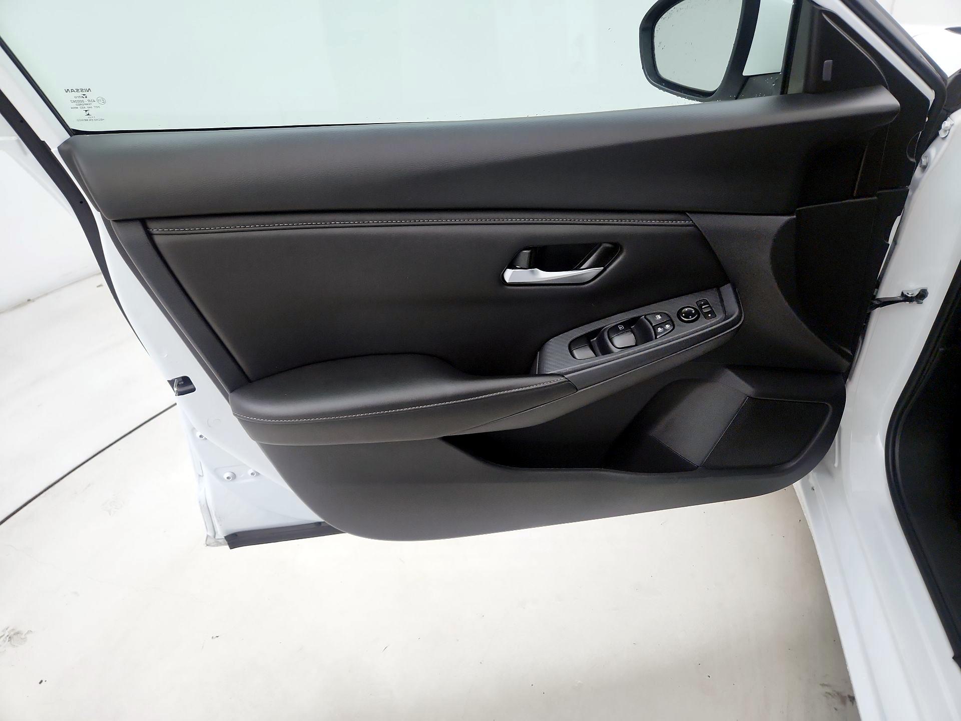 Thumbnail: 2024 Nissan Sentra - 12