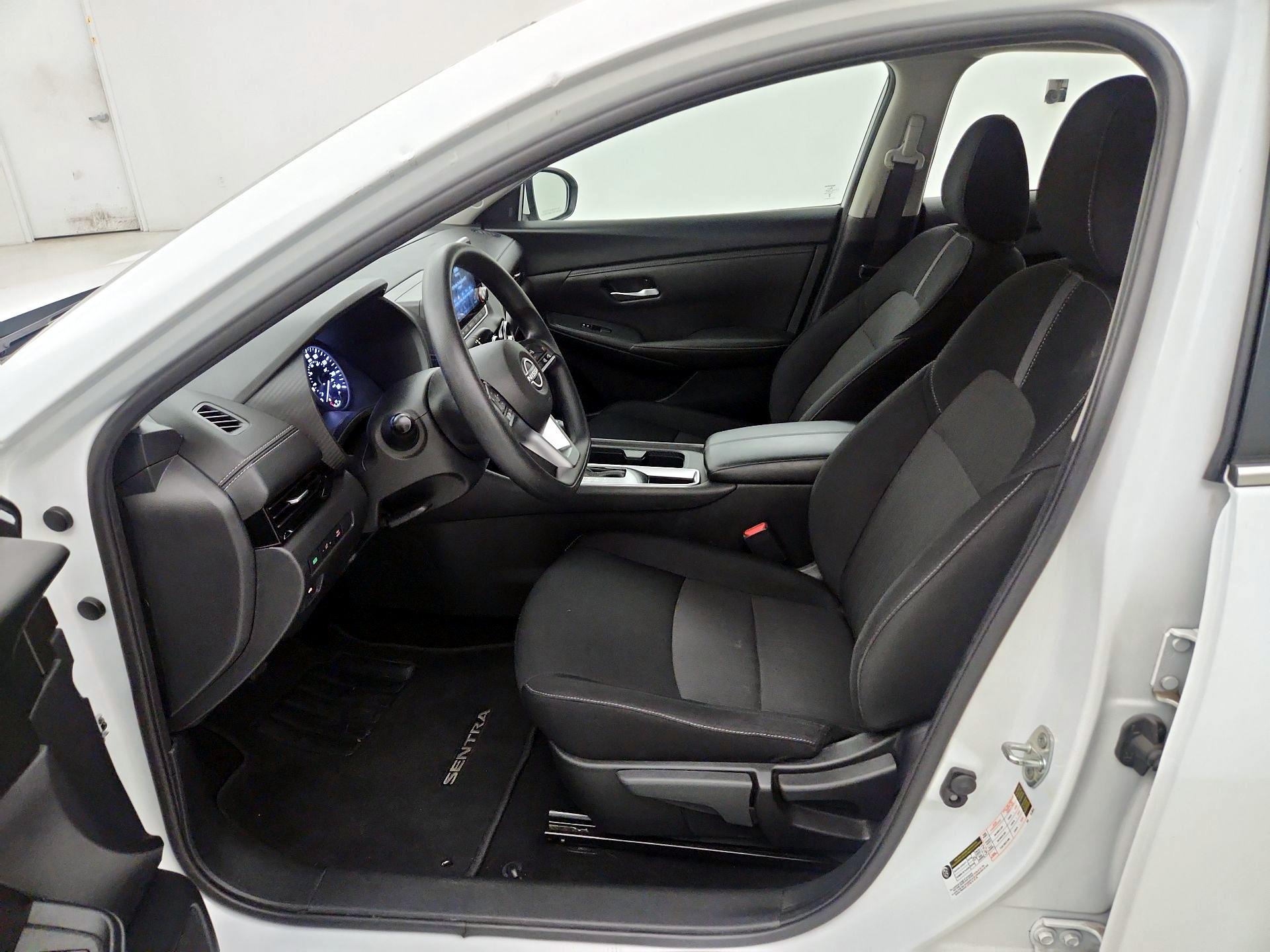 Thumbnail: 2024 Nissan Sentra - 9