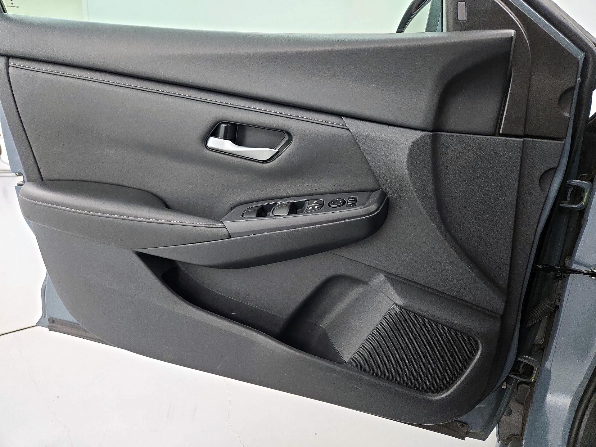 Thumbnail: 2024 Nissan Sentra - 12