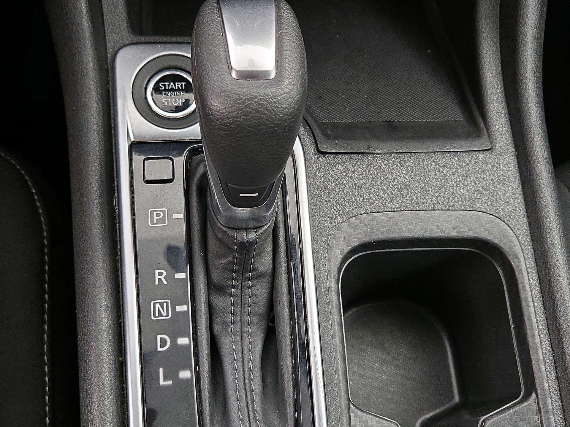 Thumbnail: 2024 Nissan Sentra - 17