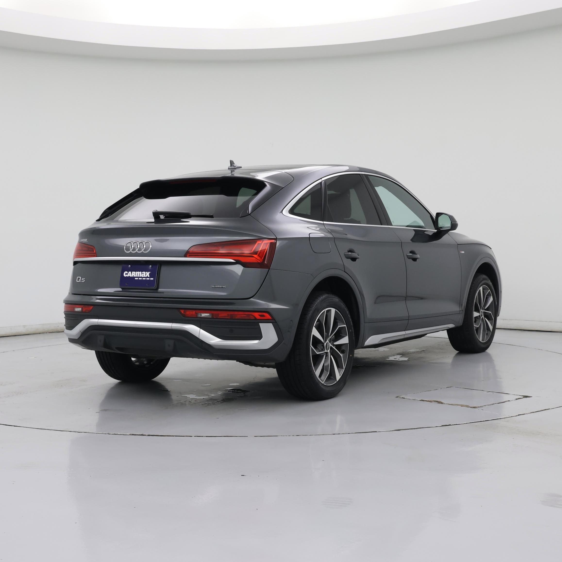 Thumbnail: 2022 Audi Q5 - 8