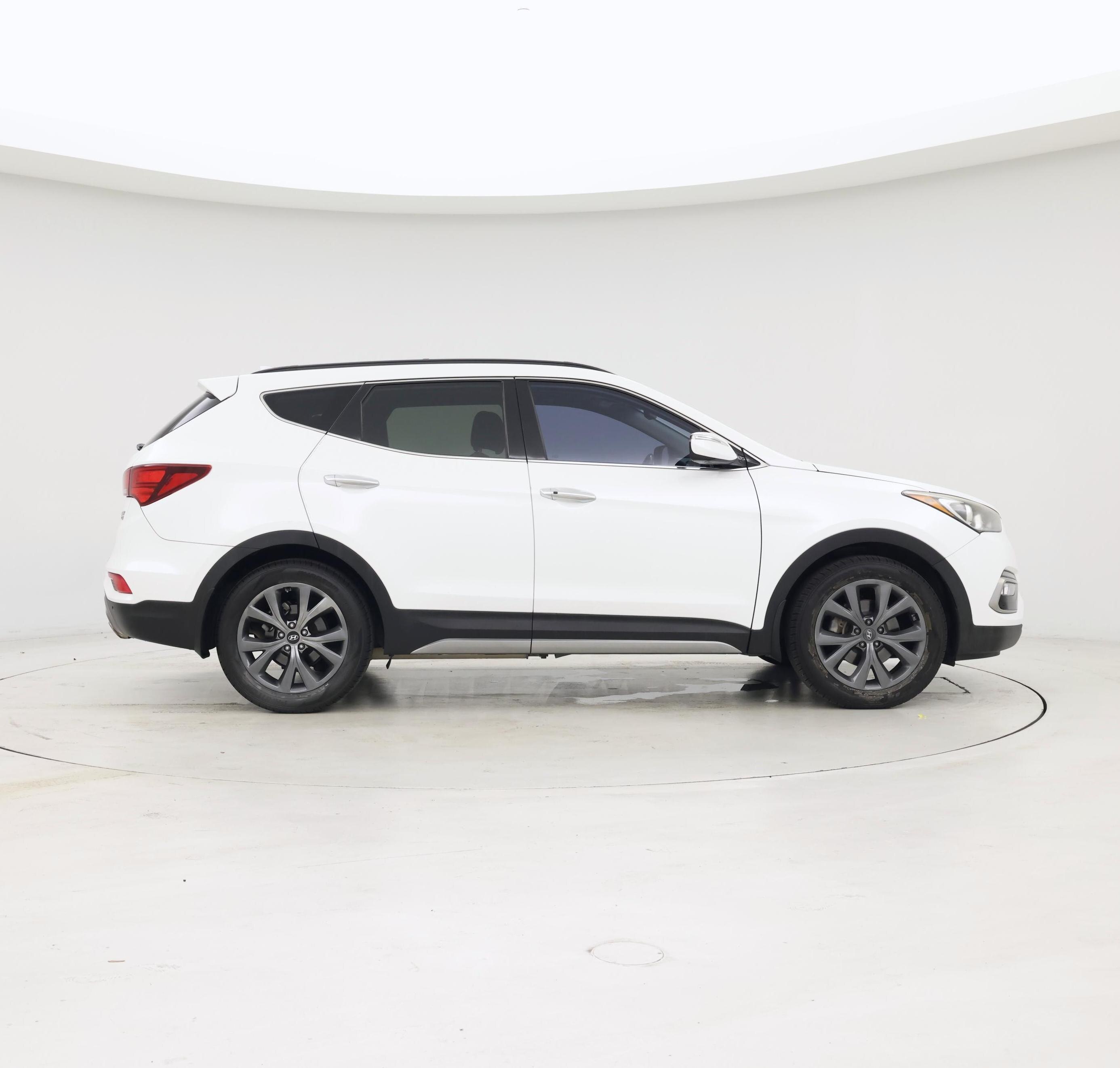 Thumbnail: 2017 Hyundai Santa Fe - 7
