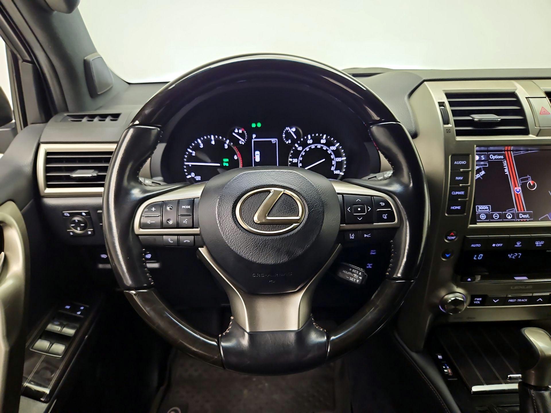 Thumbnail: 2021 Lexus GX - 10
