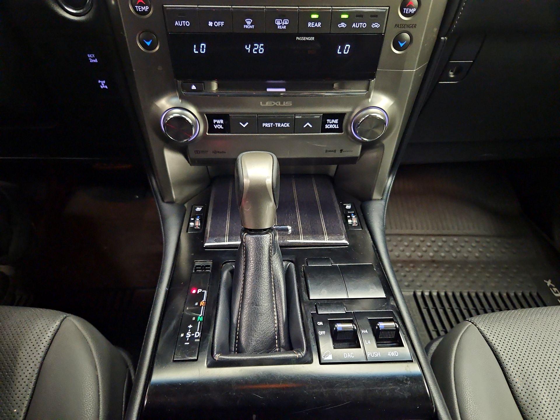 Thumbnail: 2021 Lexus GX - 17