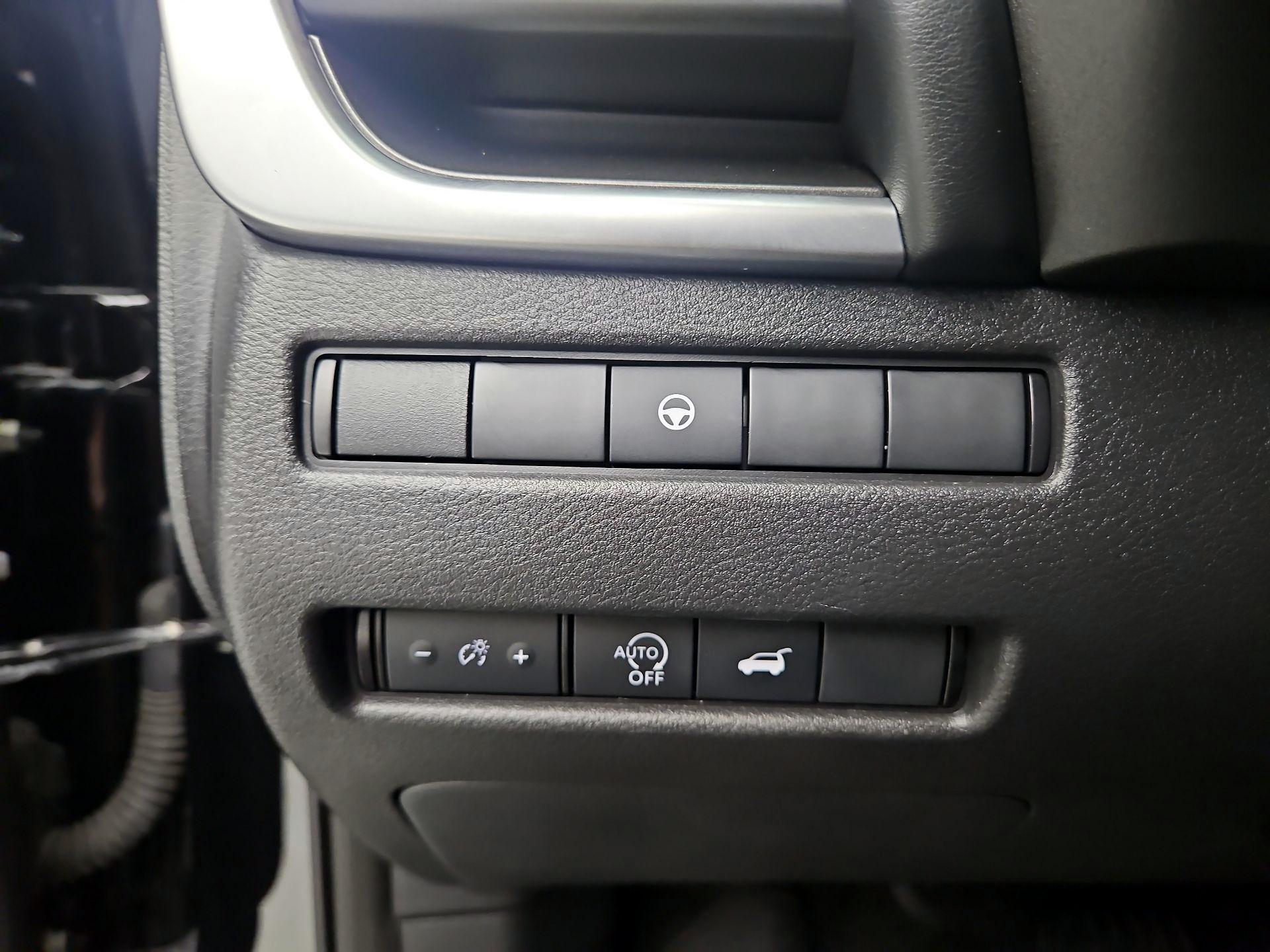 Thumbnail: 2023 Nissan Rogue - 13