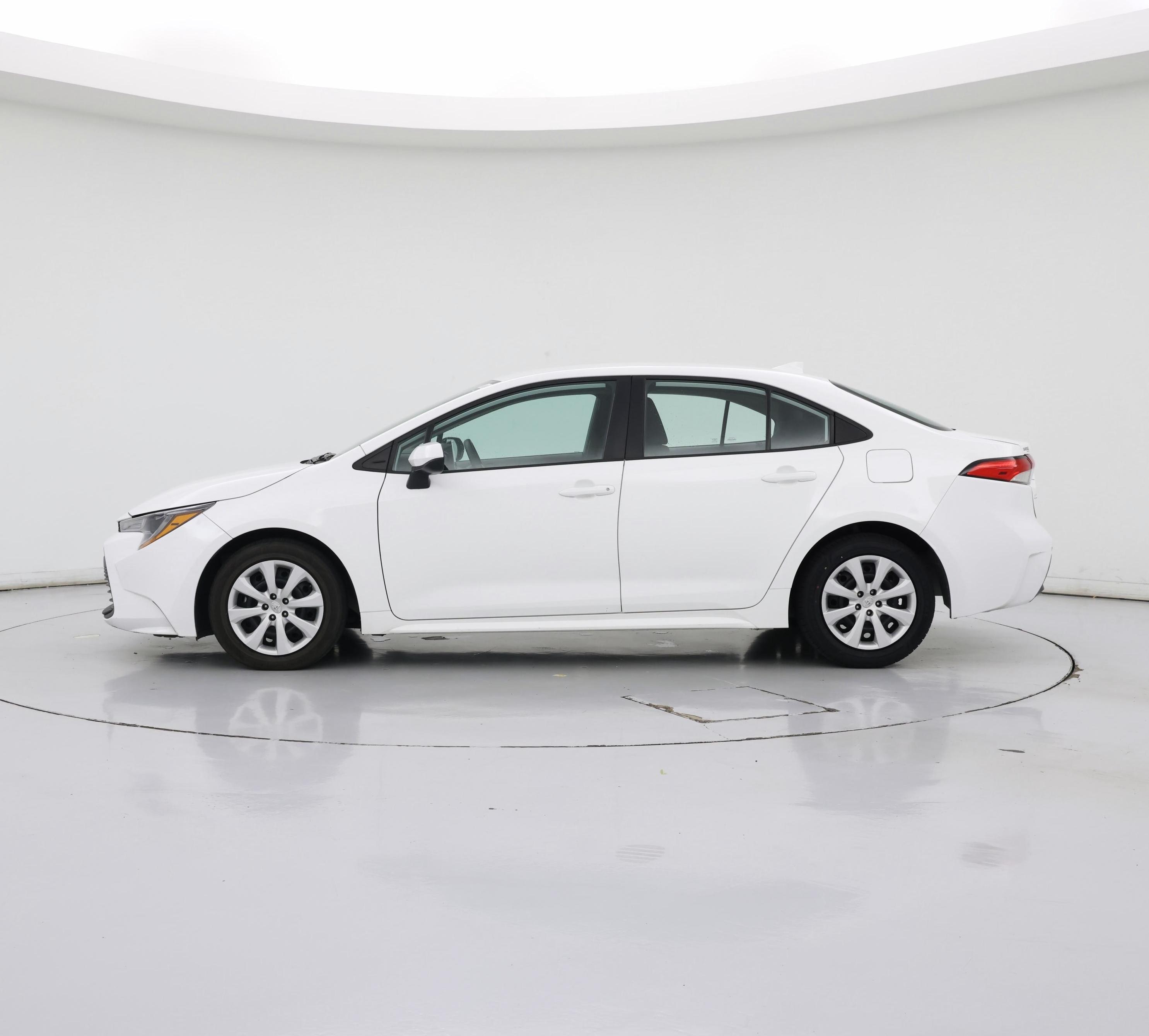 Thumbnail: 2024 Toyota Corolla - 3