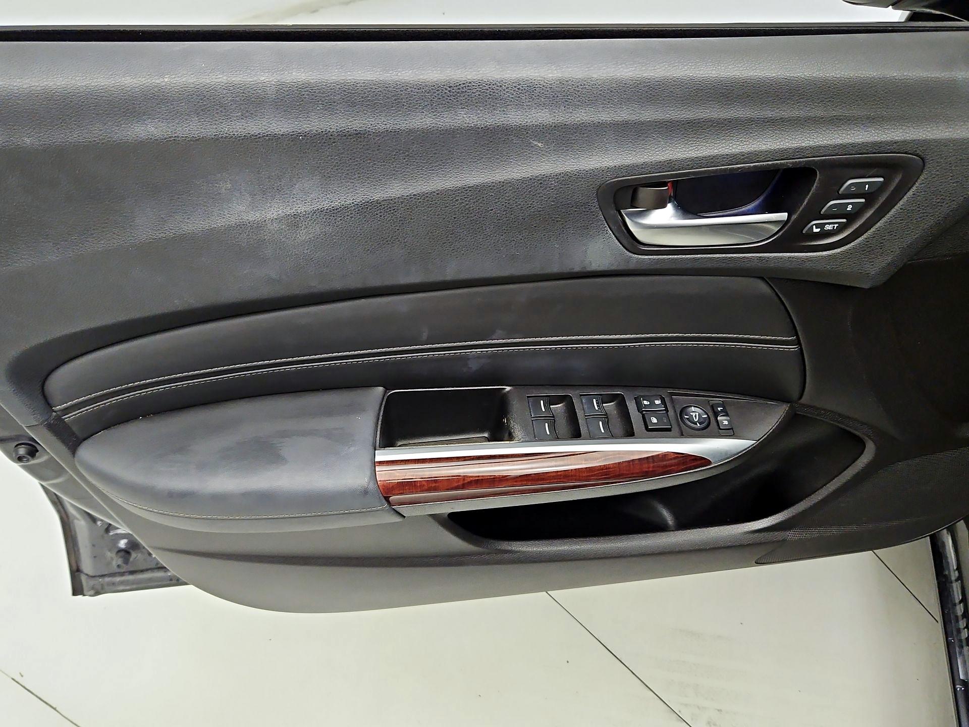 Thumbnail: 2015 Acura TLX - 12