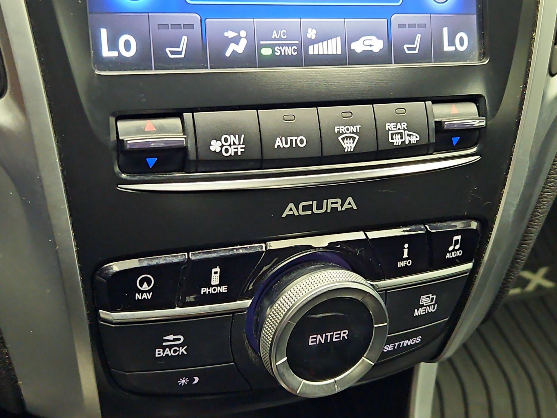 Thumbnail: 2015 Acura TLX - 17