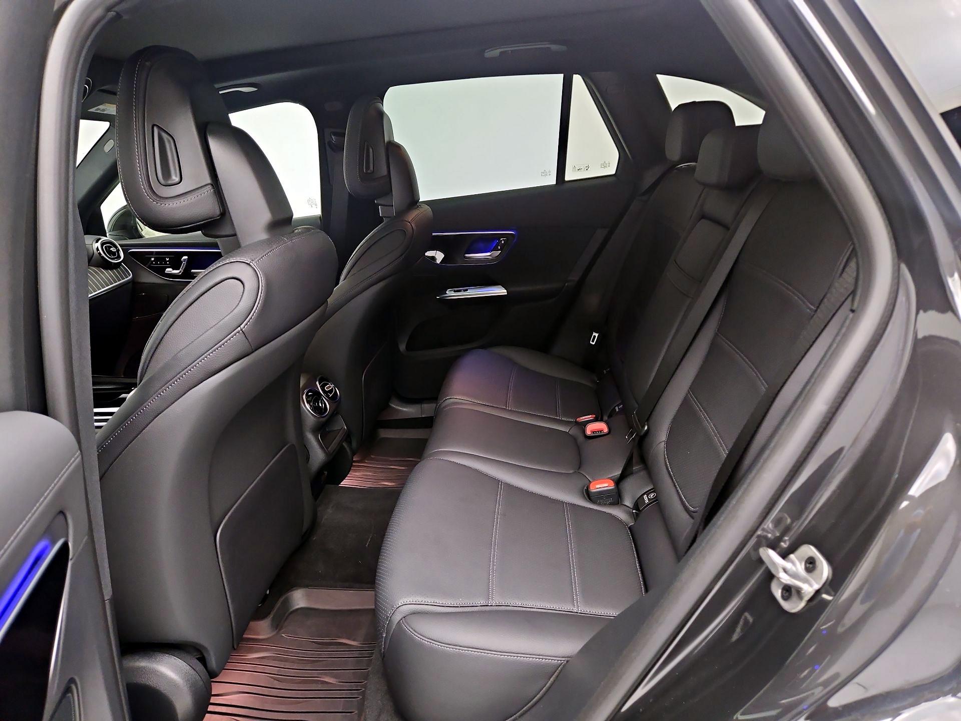 Thumbnail: 2024 Mercedes-Benz GLC - 19