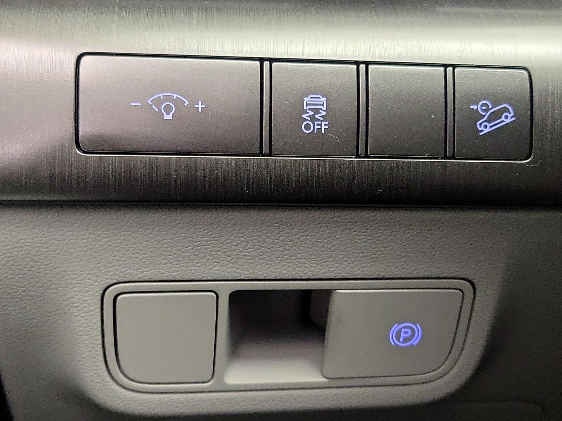 Thumbnail: 2025 Hyundai Kona - 13