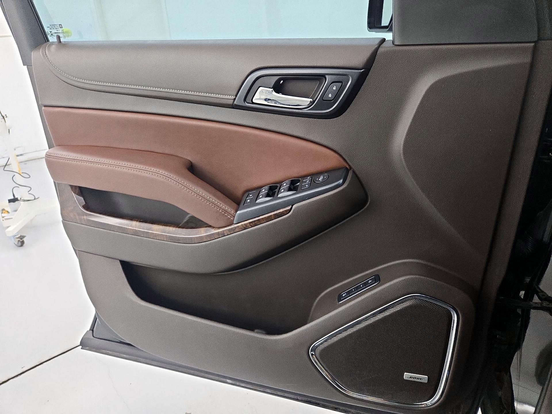 Thumbnail: 2018 Chevrolet Tahoe - 12